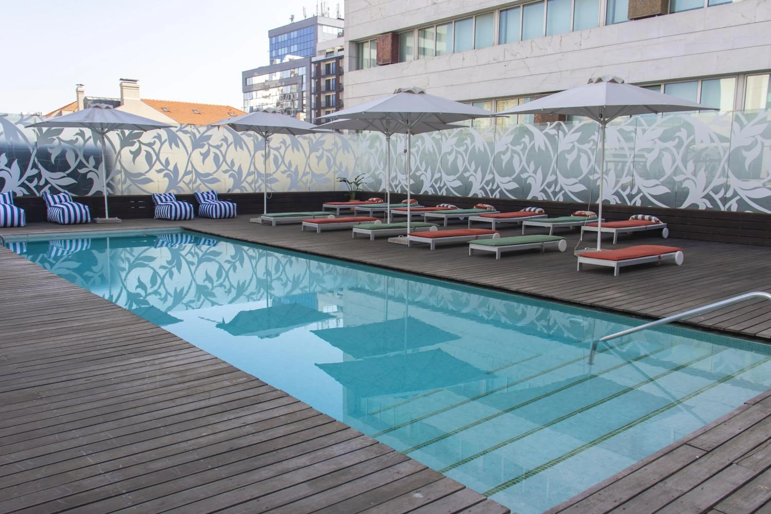 Swimming pool in VIP Grand Lisboa Hotel & Spa