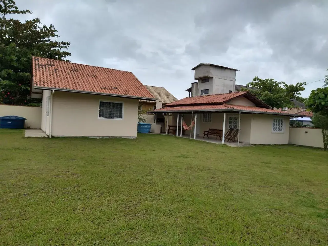 Casa térrea em Mariscal - Bombinhas - 4 a 8 pessoas Casa térrea em Mariscal - Bombinhas - 4 a 8 pessoas