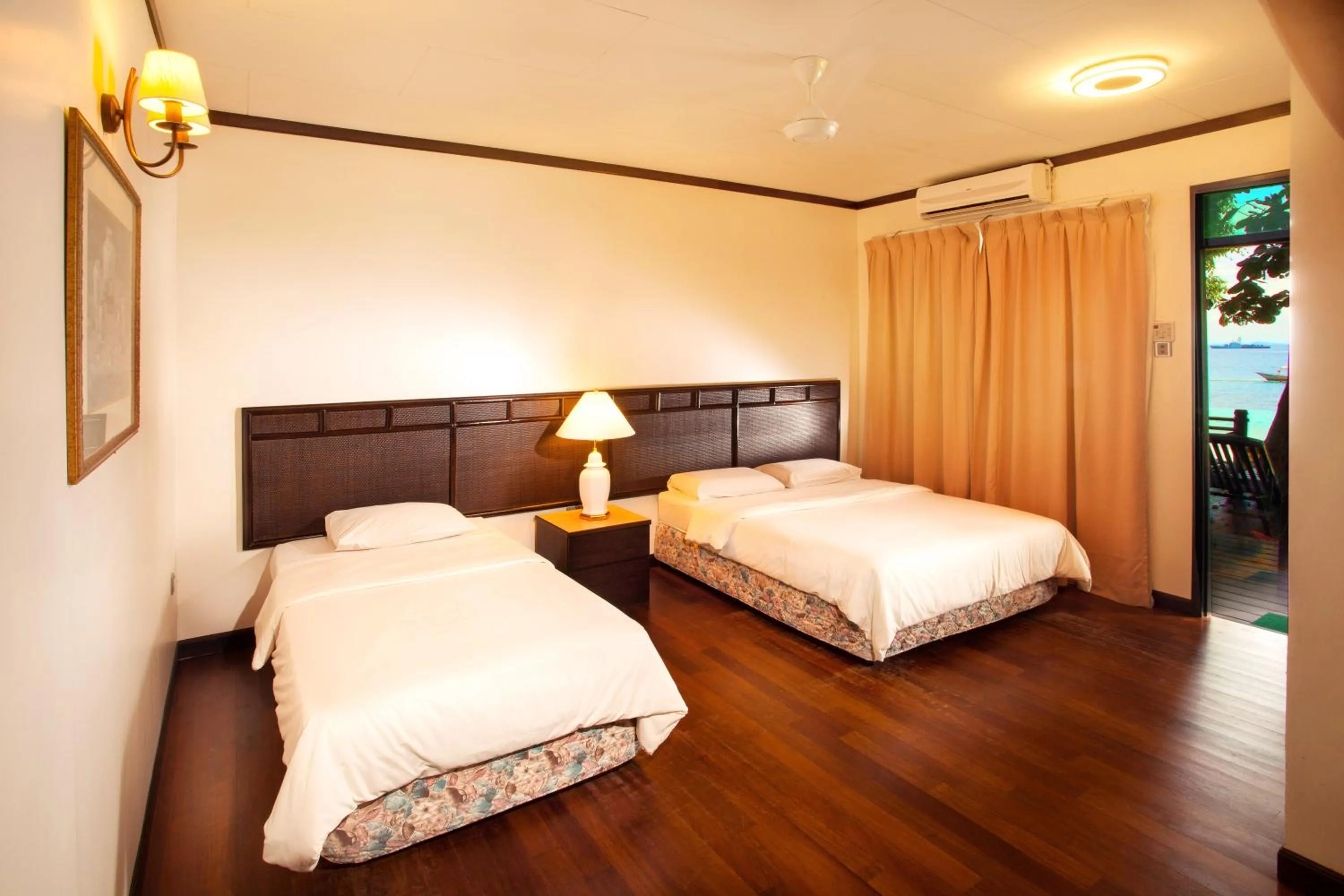 Tuna Bay Island Resort