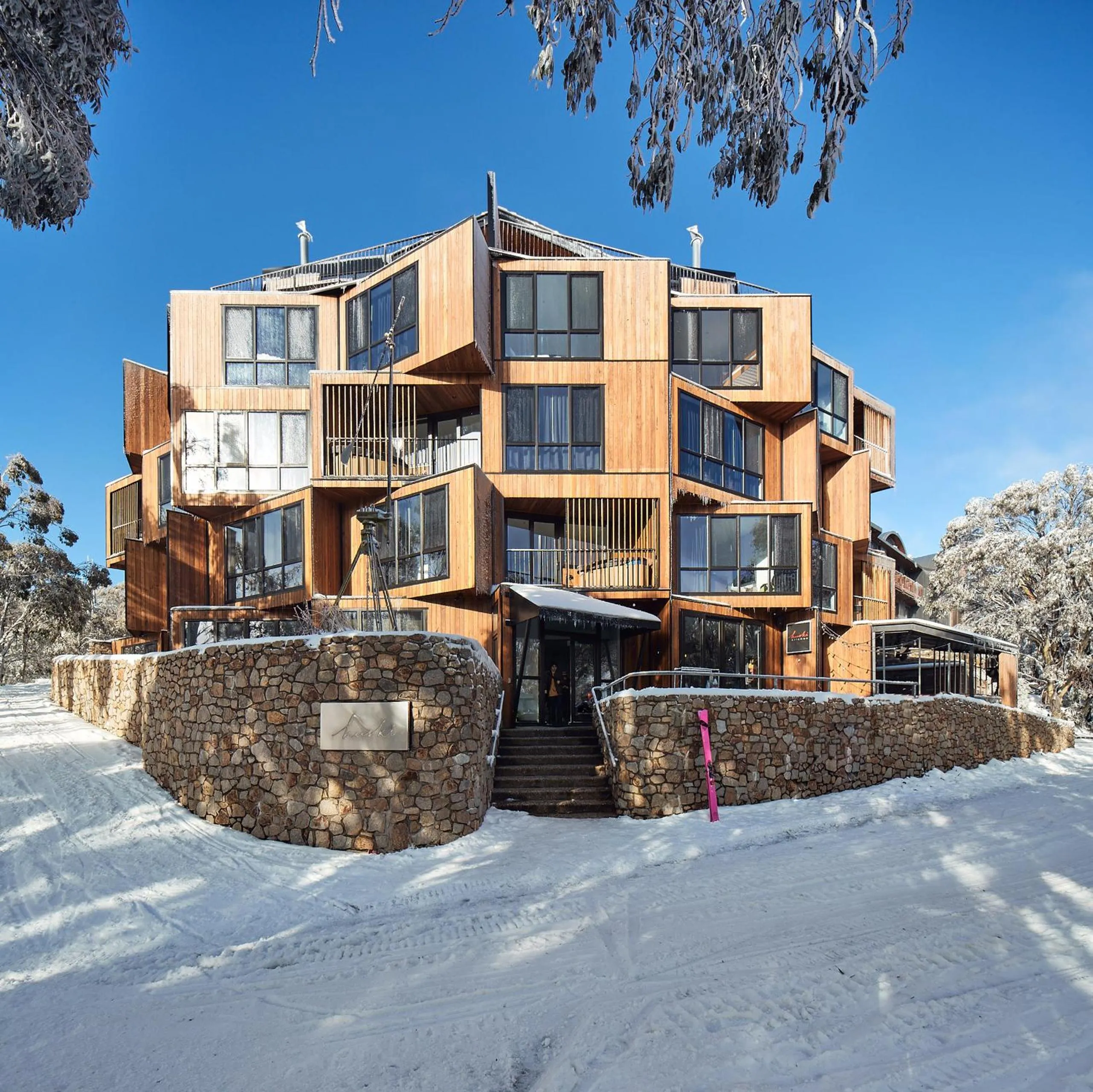 Huski Apartments Falls Creek