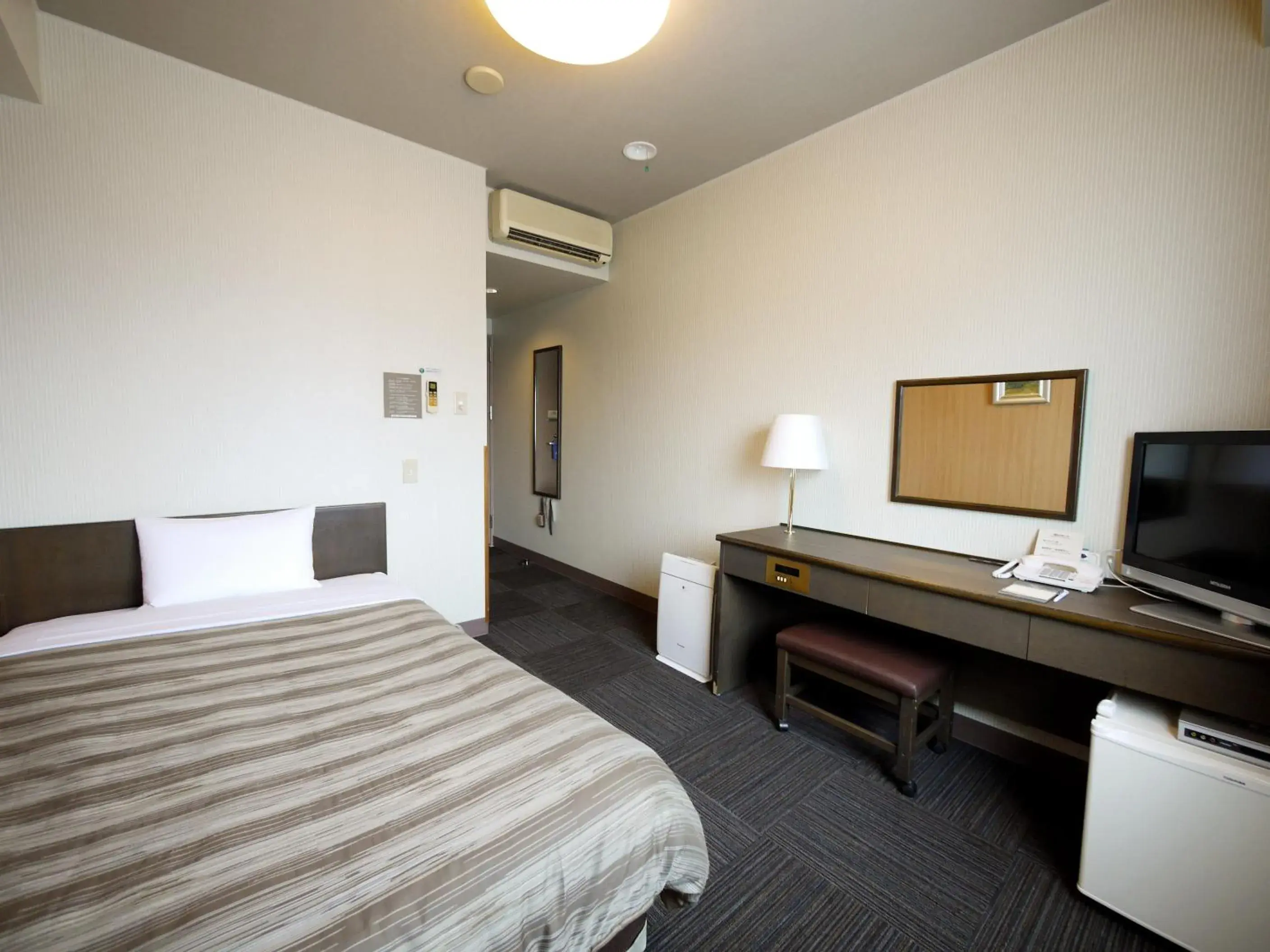 Single Room - single occupancy - Smoking in Hotel Route-Inn Court Minami Matsumoto Single Room - single occupancy - Smoking in Hotel Route-Inn Court Minami Matsumoto