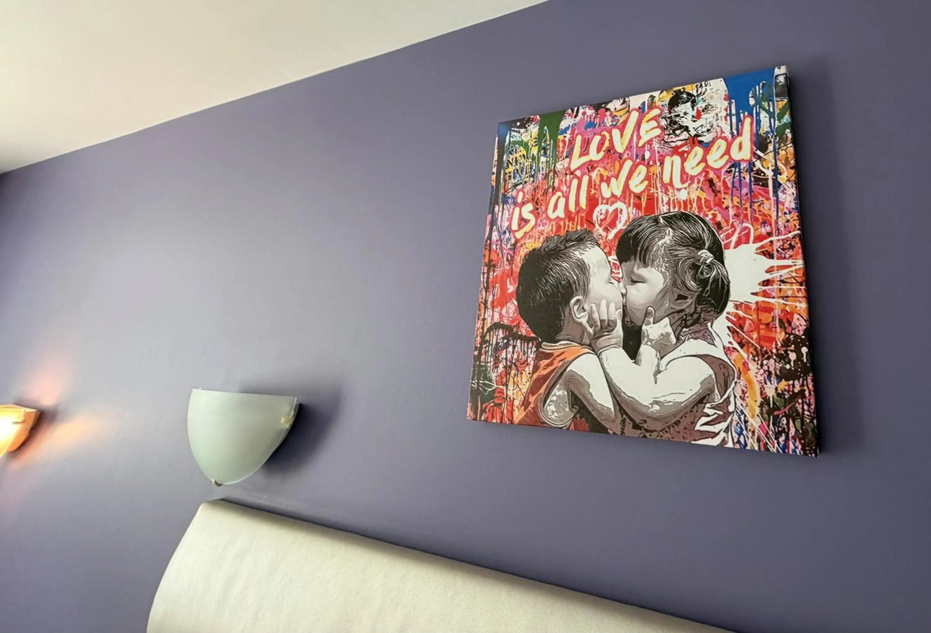 Decorative detail in Tides Hotel