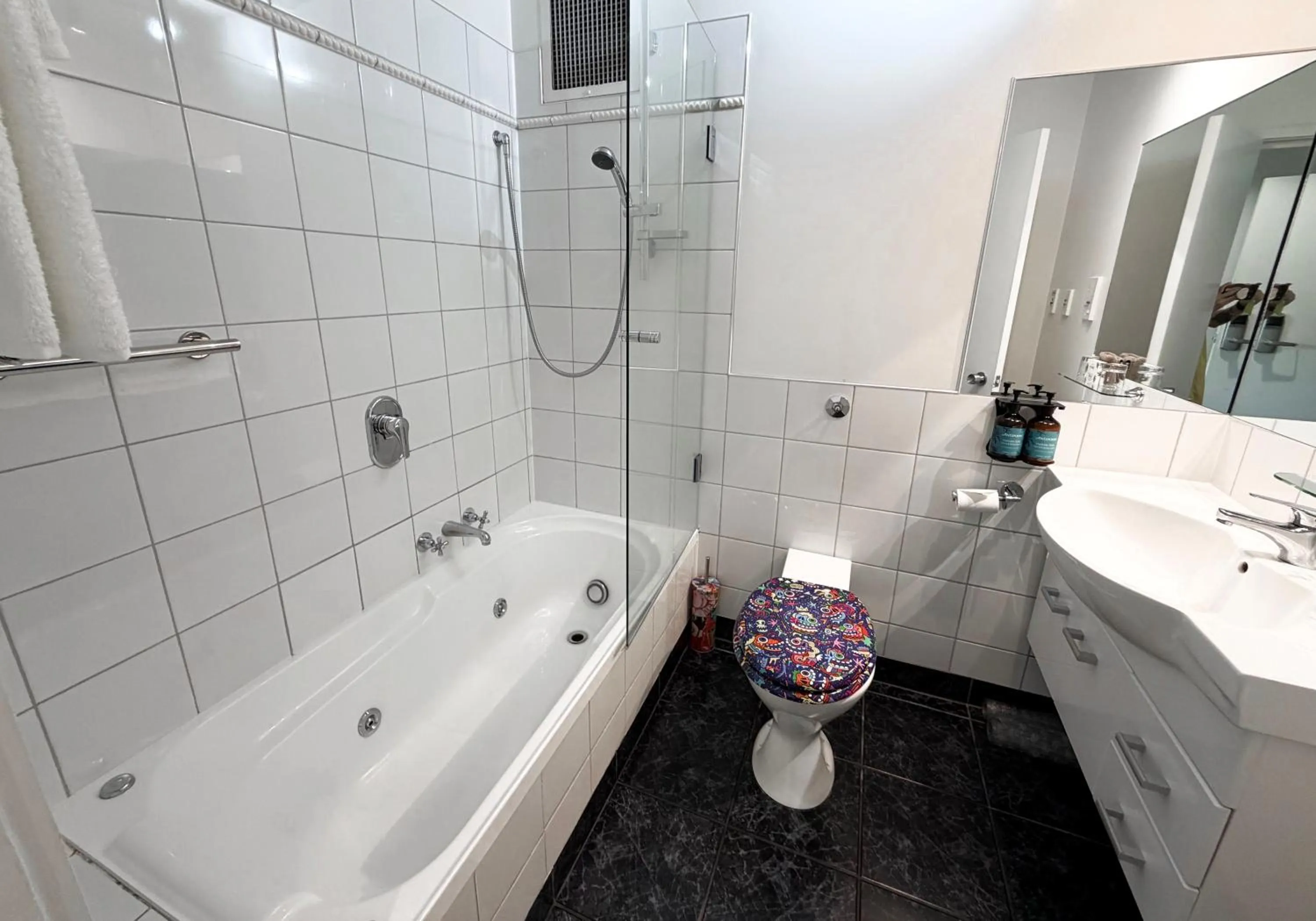 Bathroom in Tides Hotel