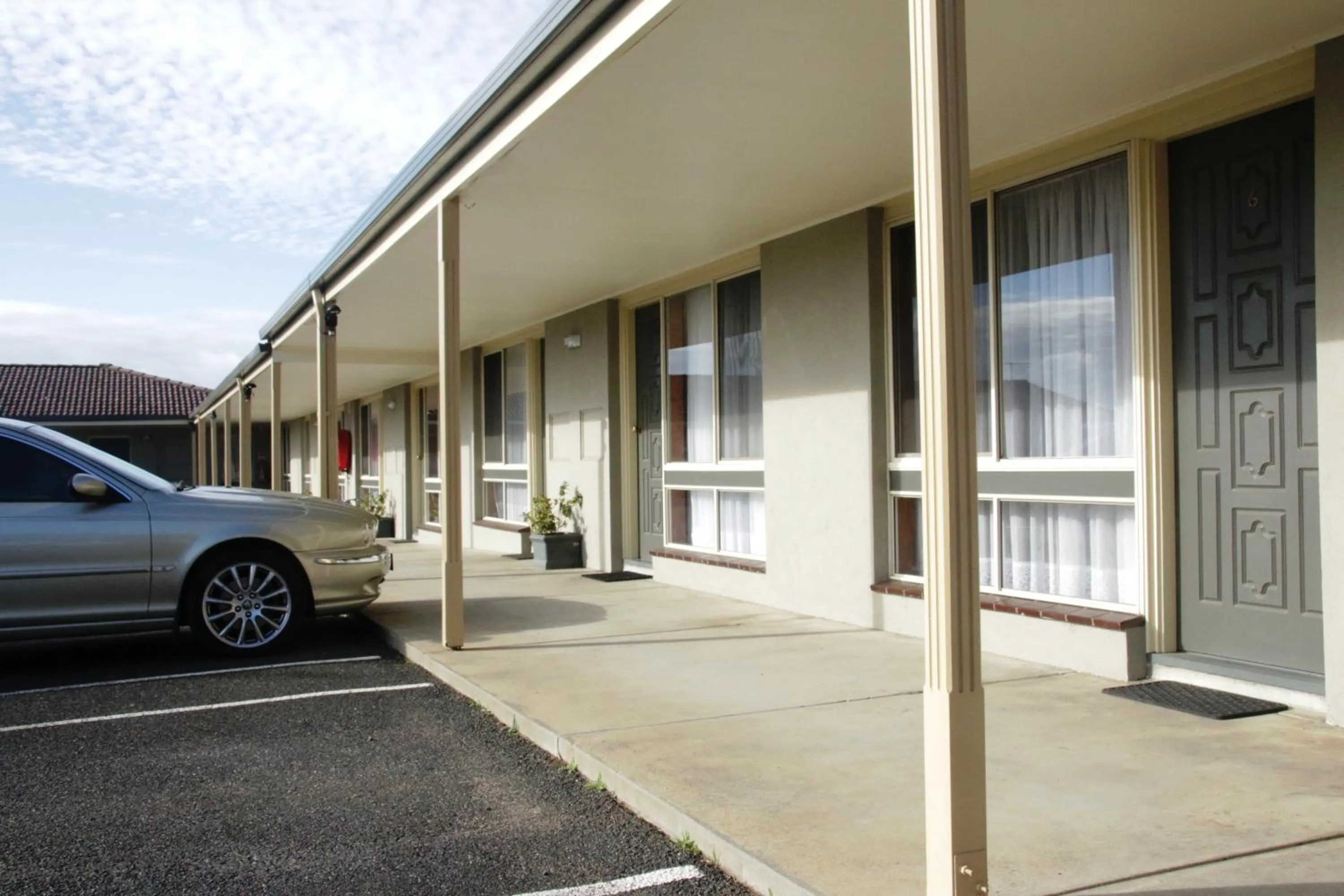 Day in Golden Palms Motel