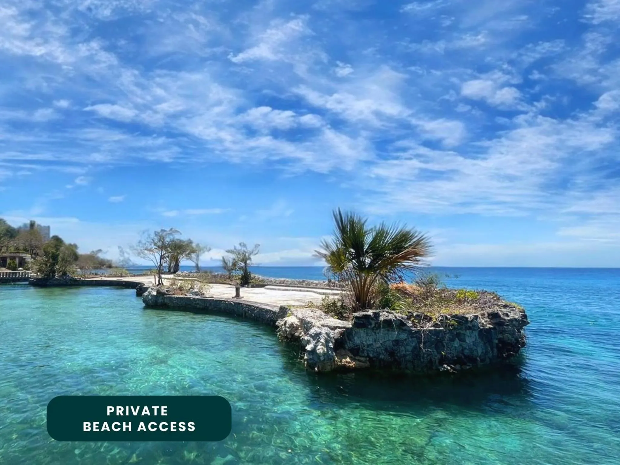 Day in Coralpoint Gardens Suites & Residences