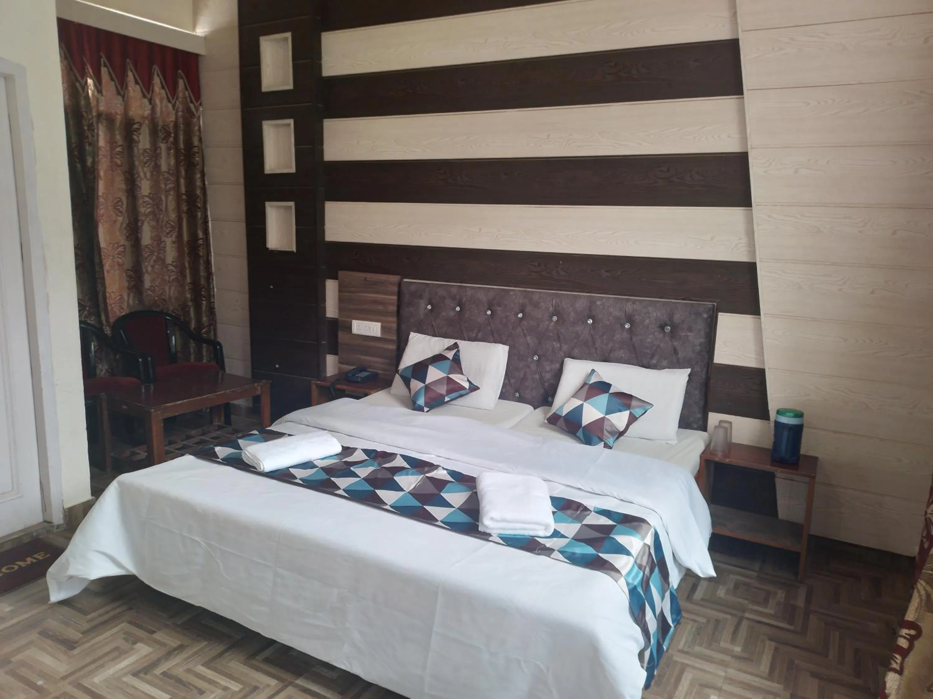 Bedroom in Hotel Ishan