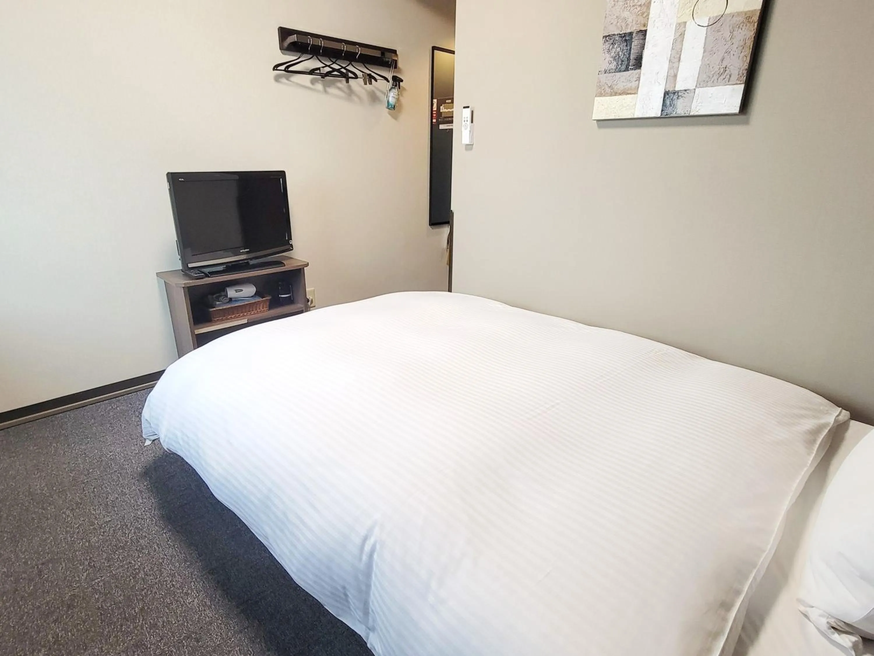 Photo of the whole room, Bed in Hotel Route-Inn Court Chikuma-Koshoku