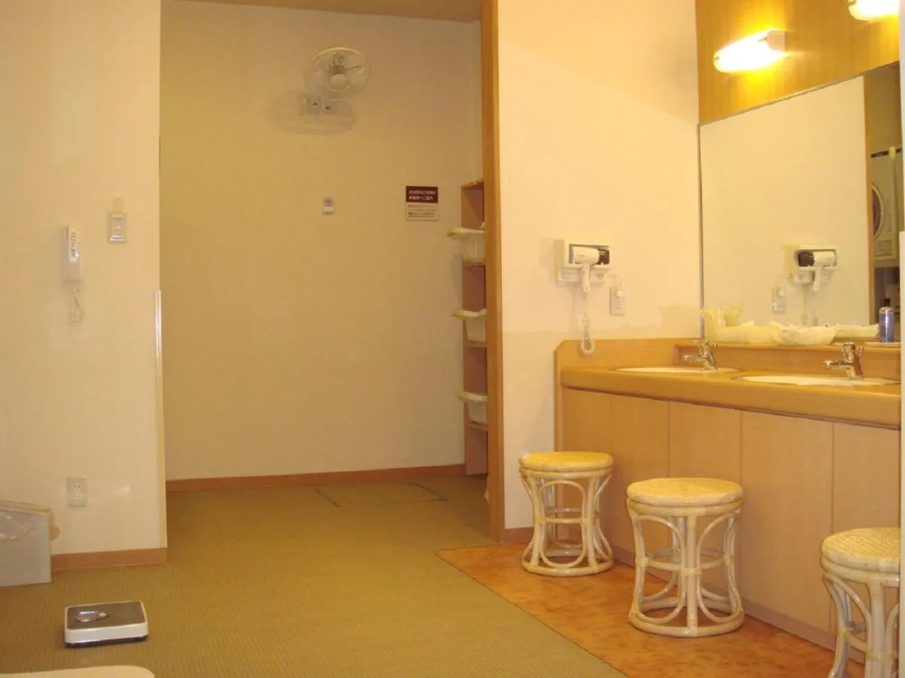 Public Bath in Hotel Route-Inn Chiryu -Kokudou 1 Gou-