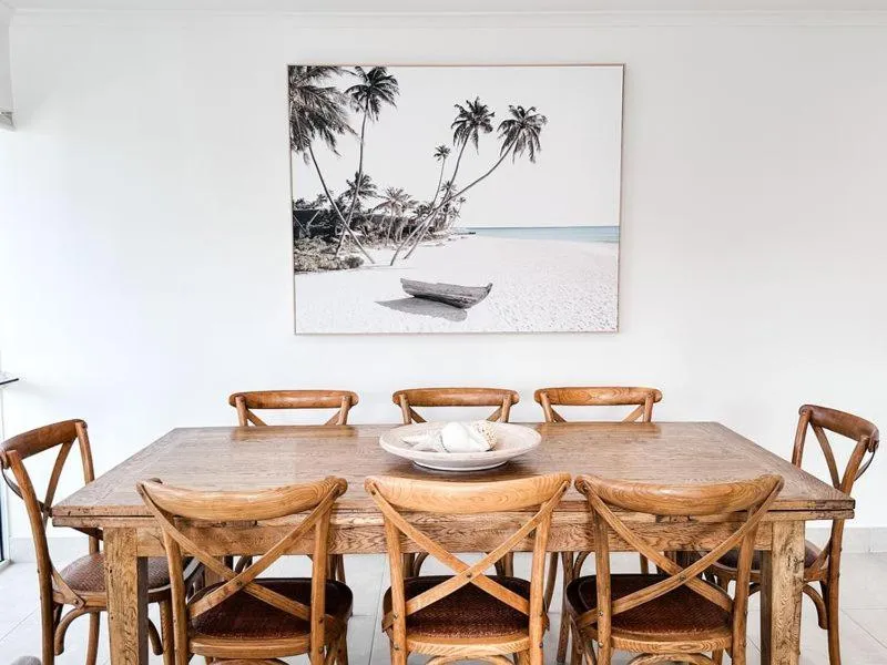 Dining area in Regatta Noosa