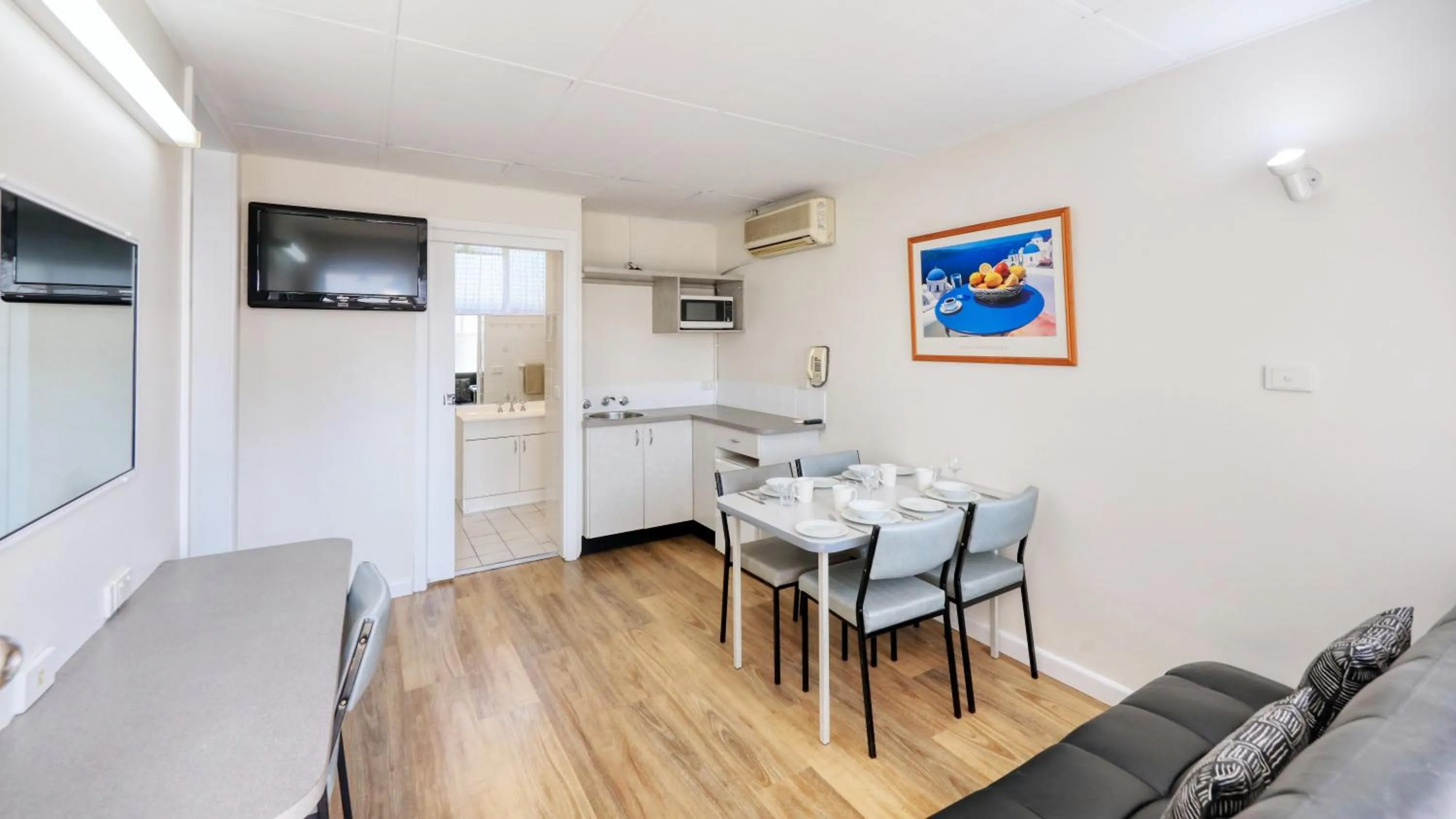 Tumut Farrington motel