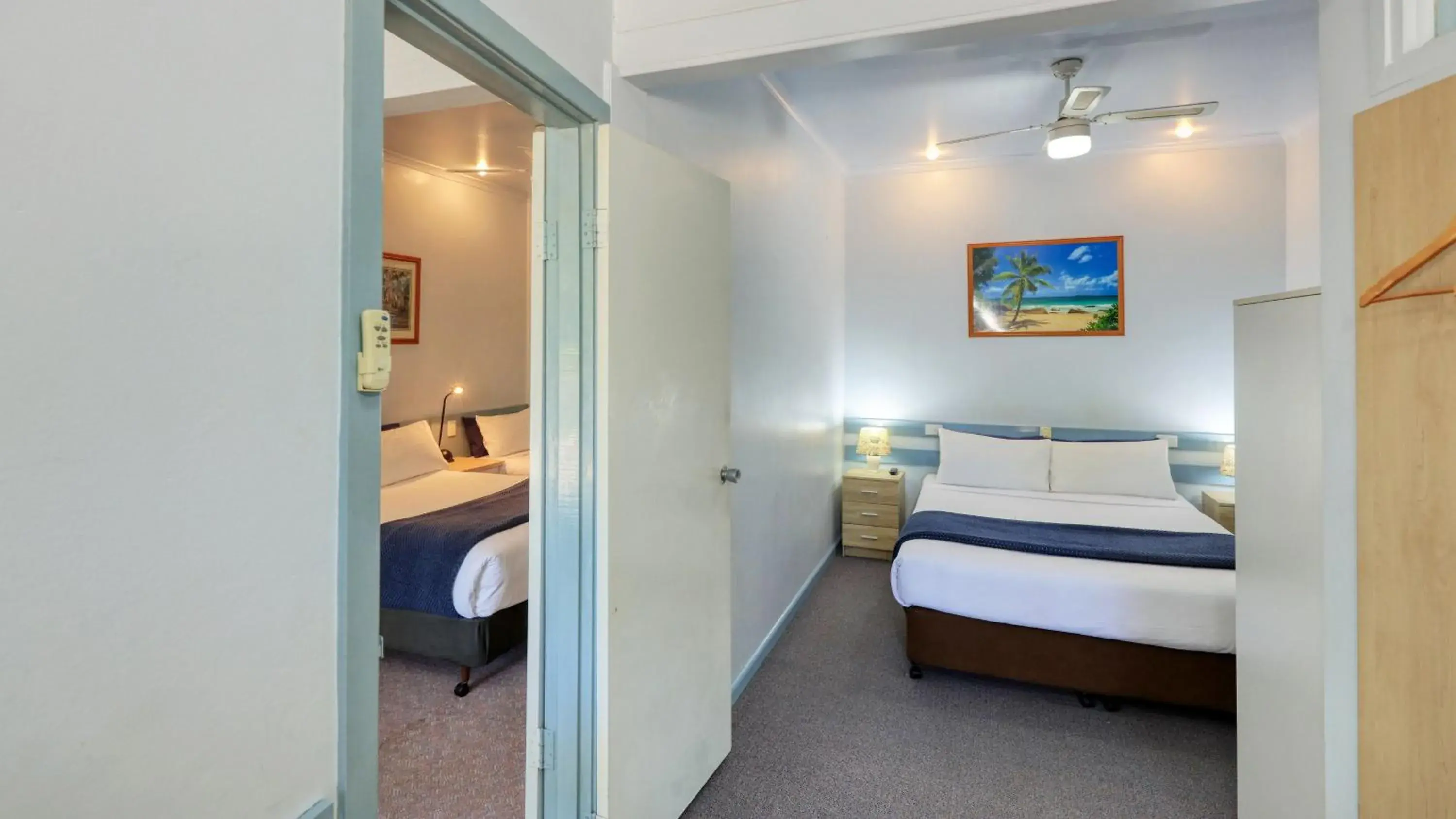 Bed in Tumut Farrington motel Bed in Tumut Farrington motel