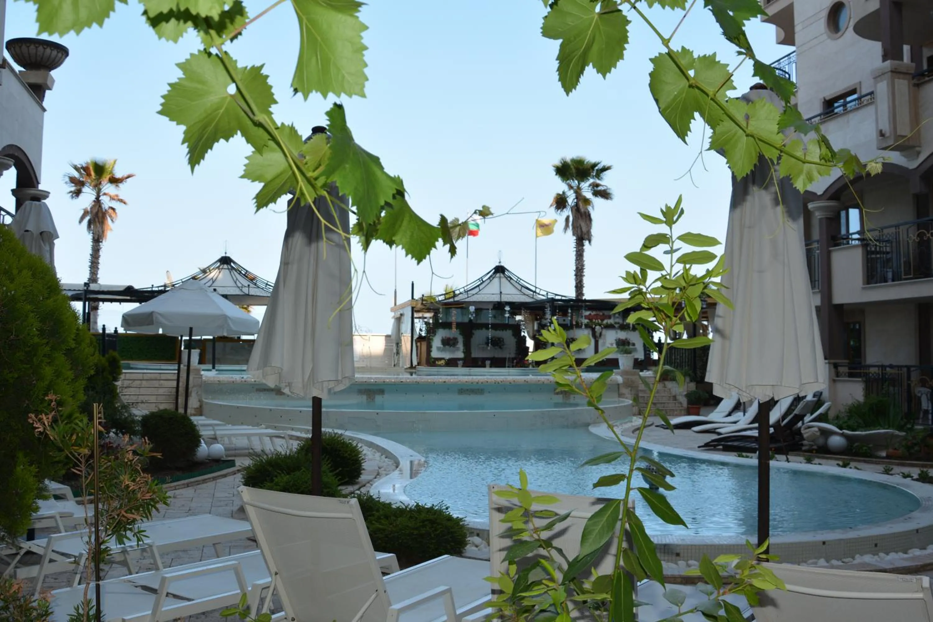Pool view in Golden Rainbow Beach Hotel