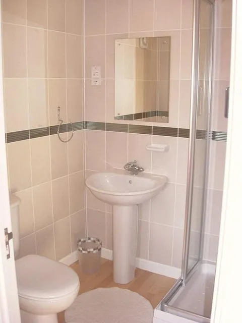 Bathroom in The Old Cable Historic House & Seafood Restaurant