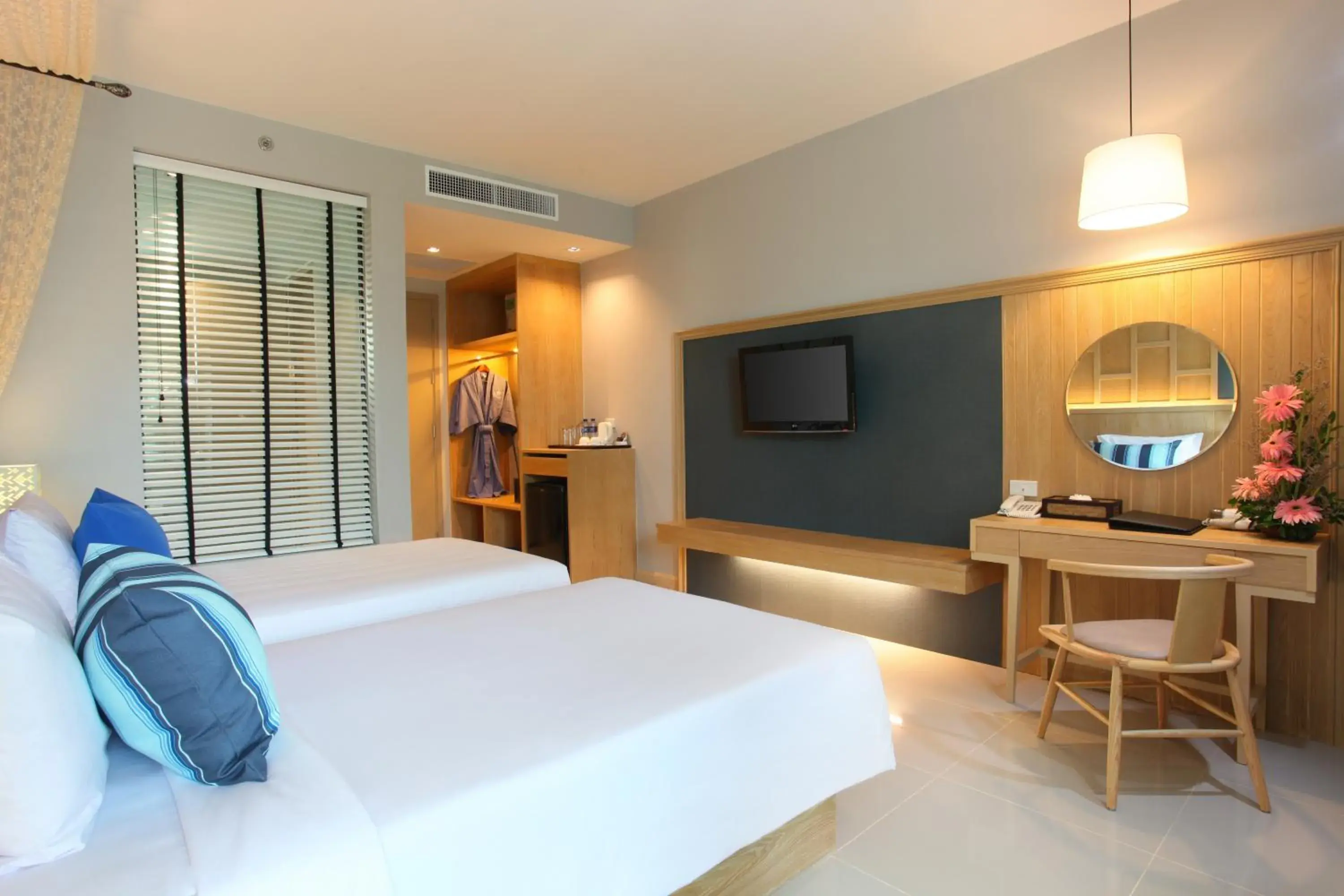 Bedroom, Bed in CRAFT Resort & Villas, Phuket Town Bedroom, Bed in CRAFT Resort & Villas, Phuket Town