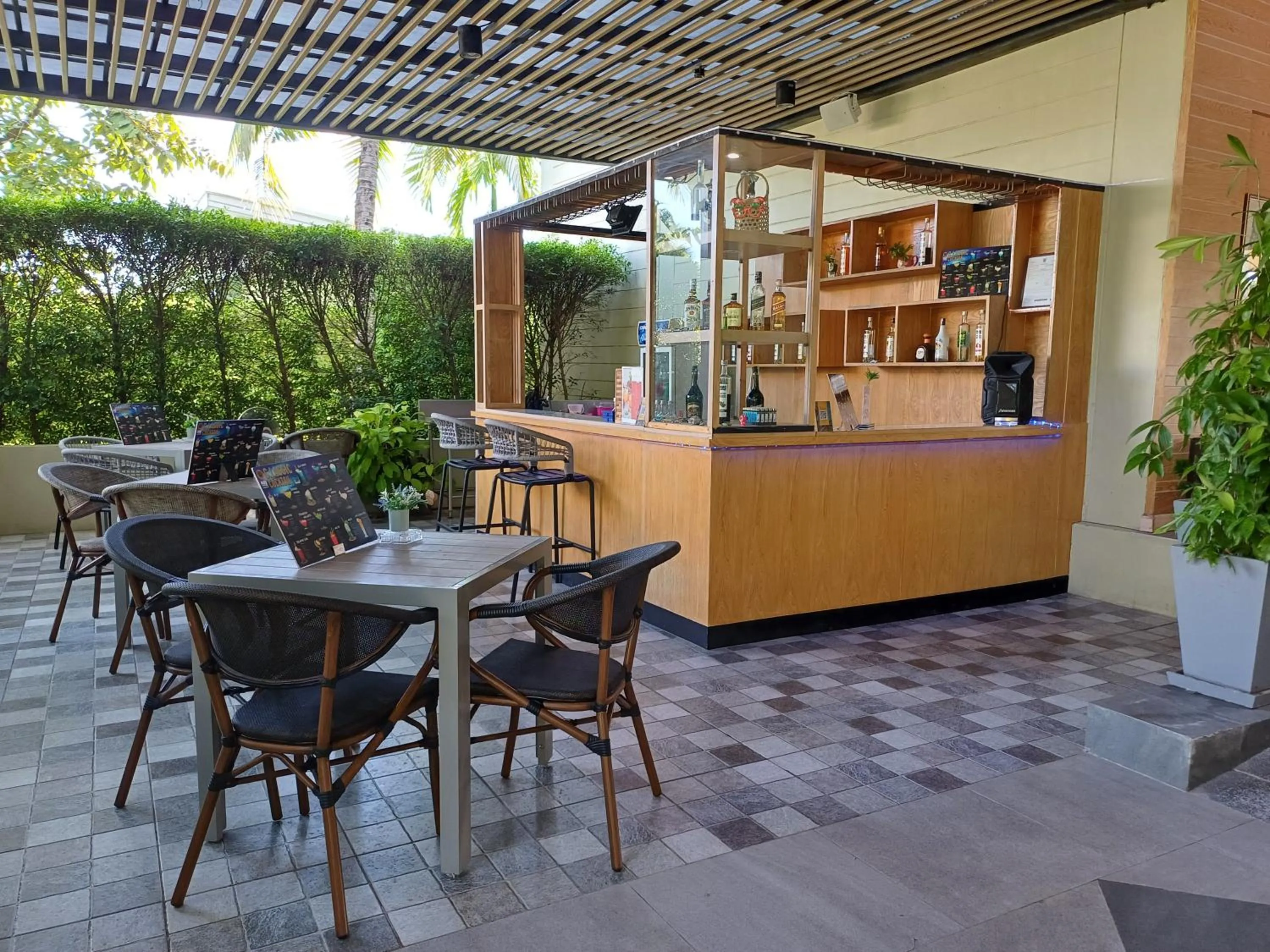 Lounge or bar in CRAFT Resort & Villas, Phuket Town