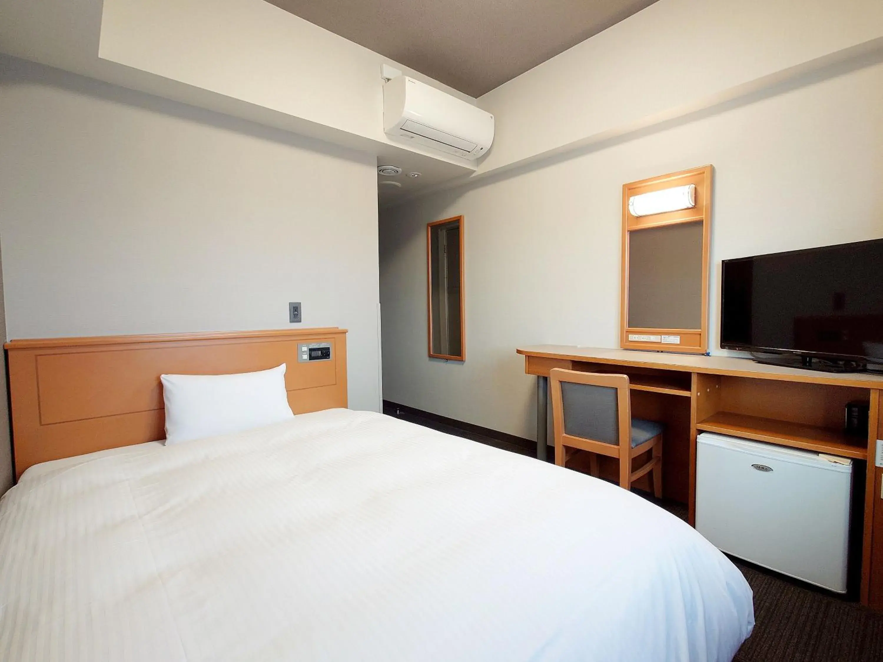 Single Room - single occupancy - Non-Smoking in Hotel Route-Inn Nagaoka Inter Single Room - single occupancy - Non-Smoking in Hotel Route-Inn Nagaoka Inter