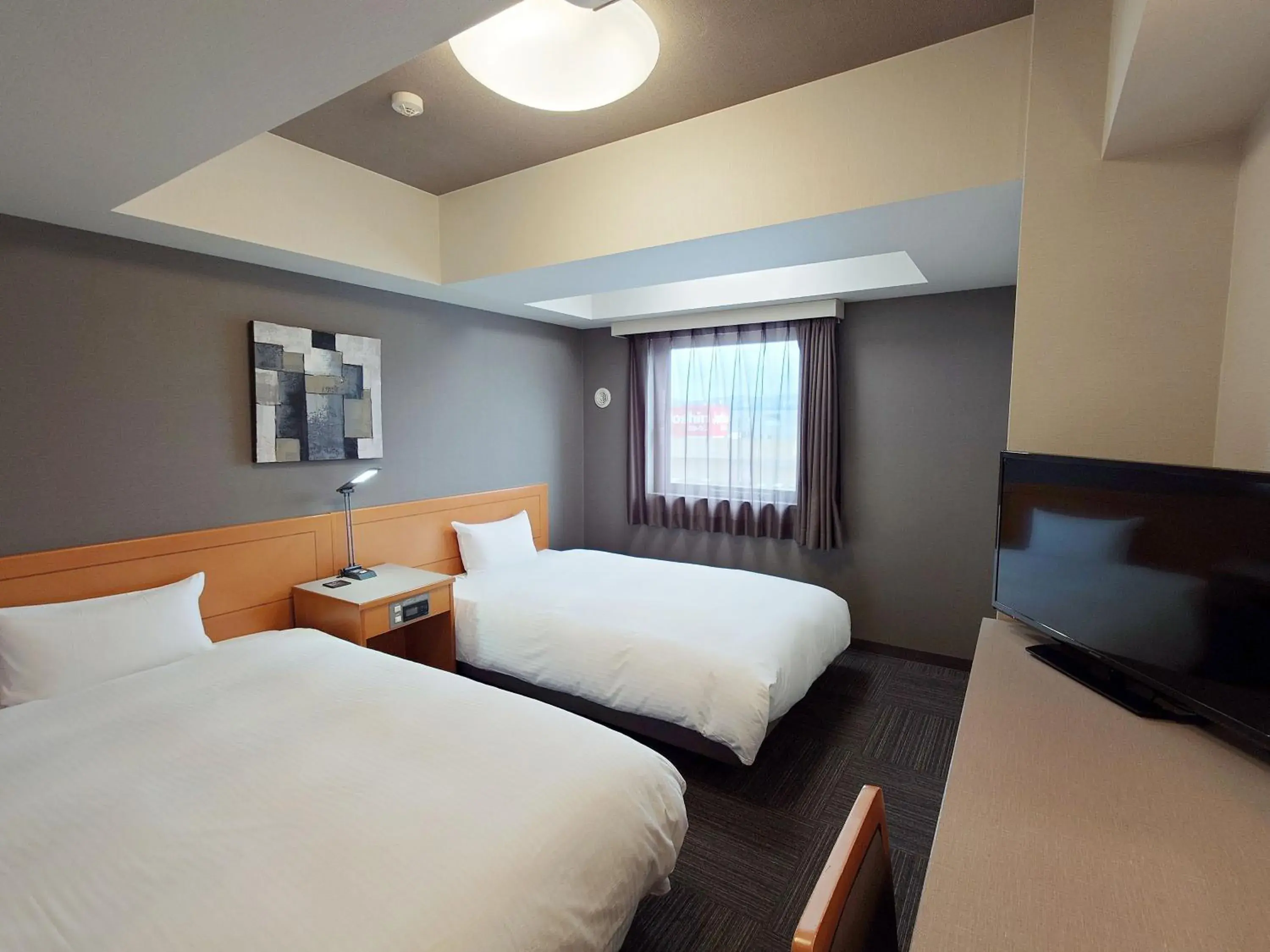Twin Room - single occupancy - Non-Smoking in Hotel Route-Inn Nagaoka Inter Twin Room - single occupancy - Non-Smoking in Hotel Route-Inn Nagaoka Inter