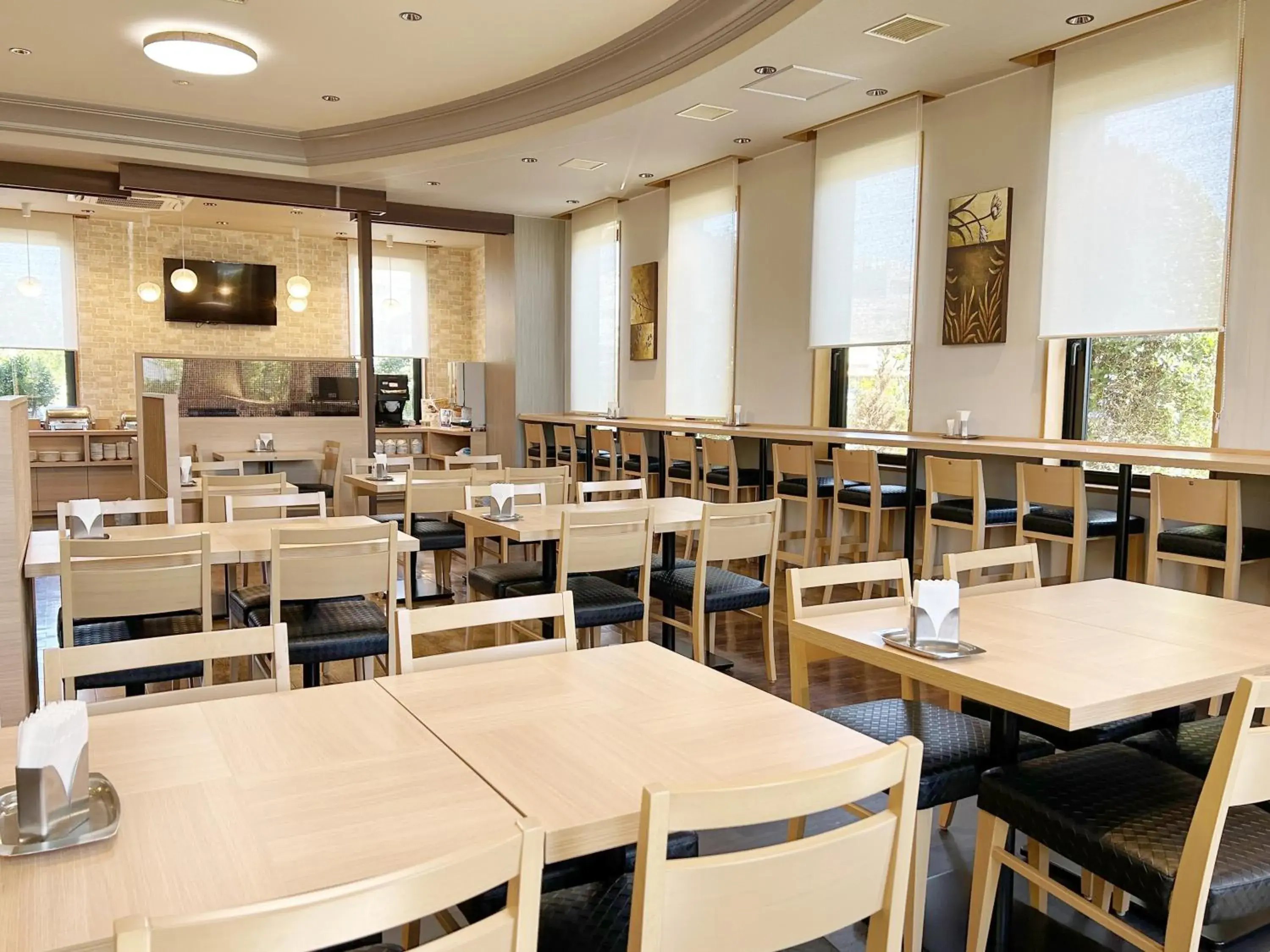 Restaurant/places to eat in Hotel Route-Inn Fukui Owada Restaurant/places to eat in Hotel Route-Inn Fukui Owada