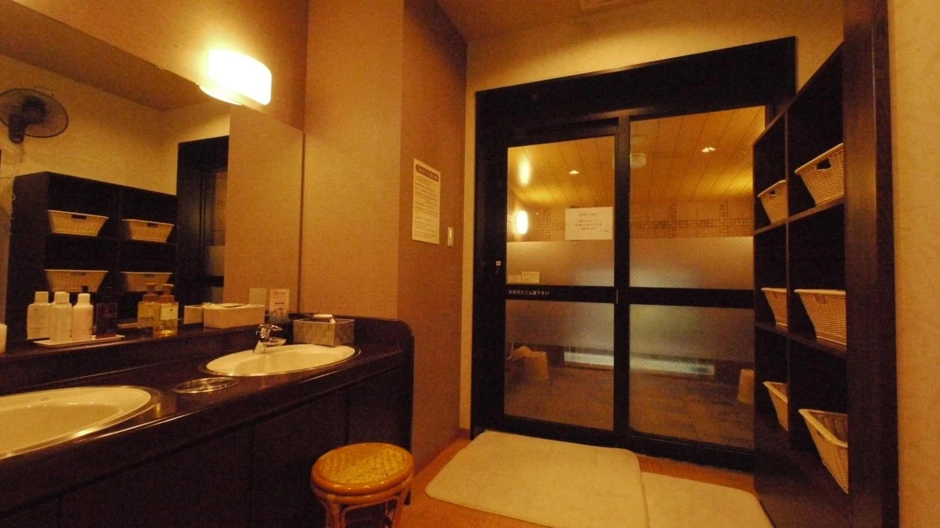Public Bath in Hotel Route-Inn Tsuruga Ekimae