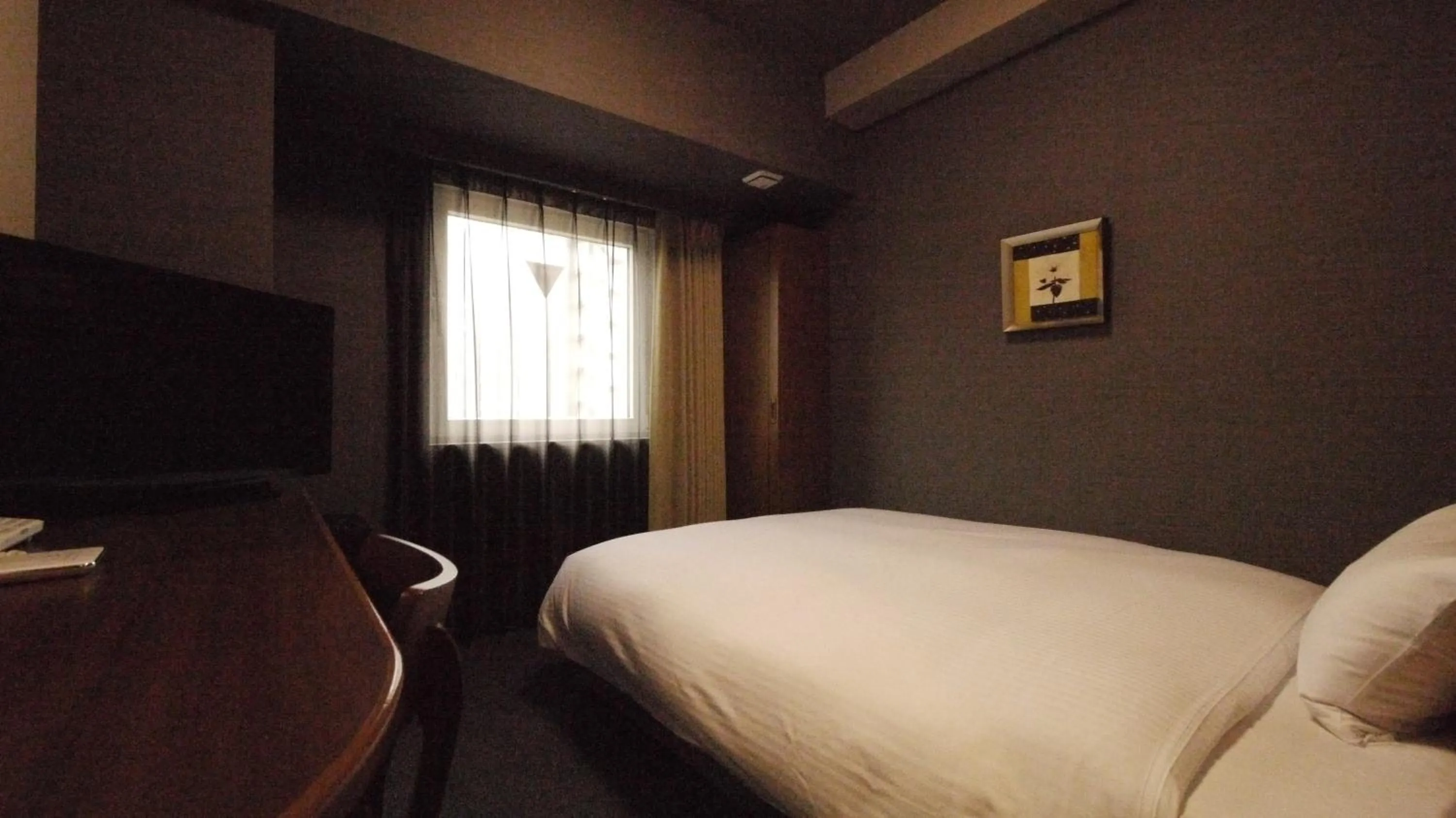 Photo of the whole room, Bed in Hotel Route-Inn Tsuruga Ekimae