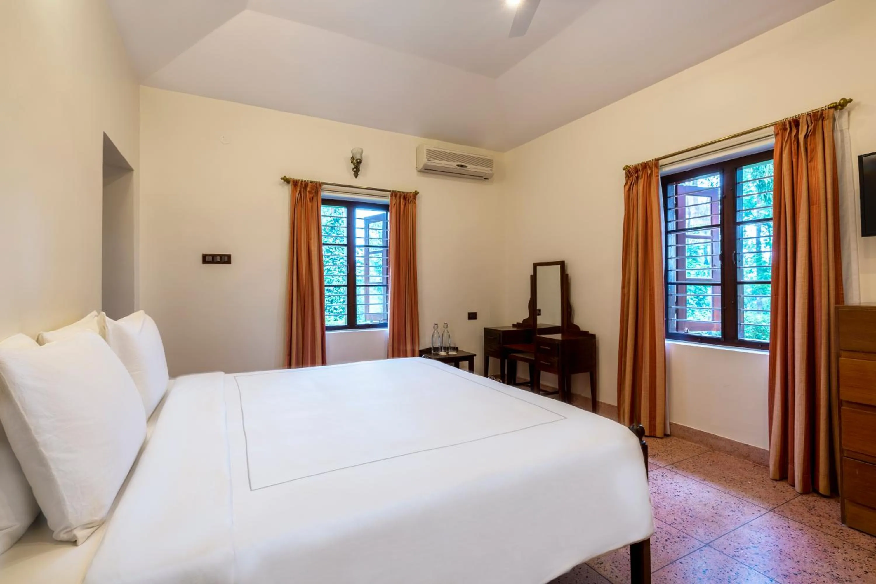 Bed in Ama Plantation Trails Coorg