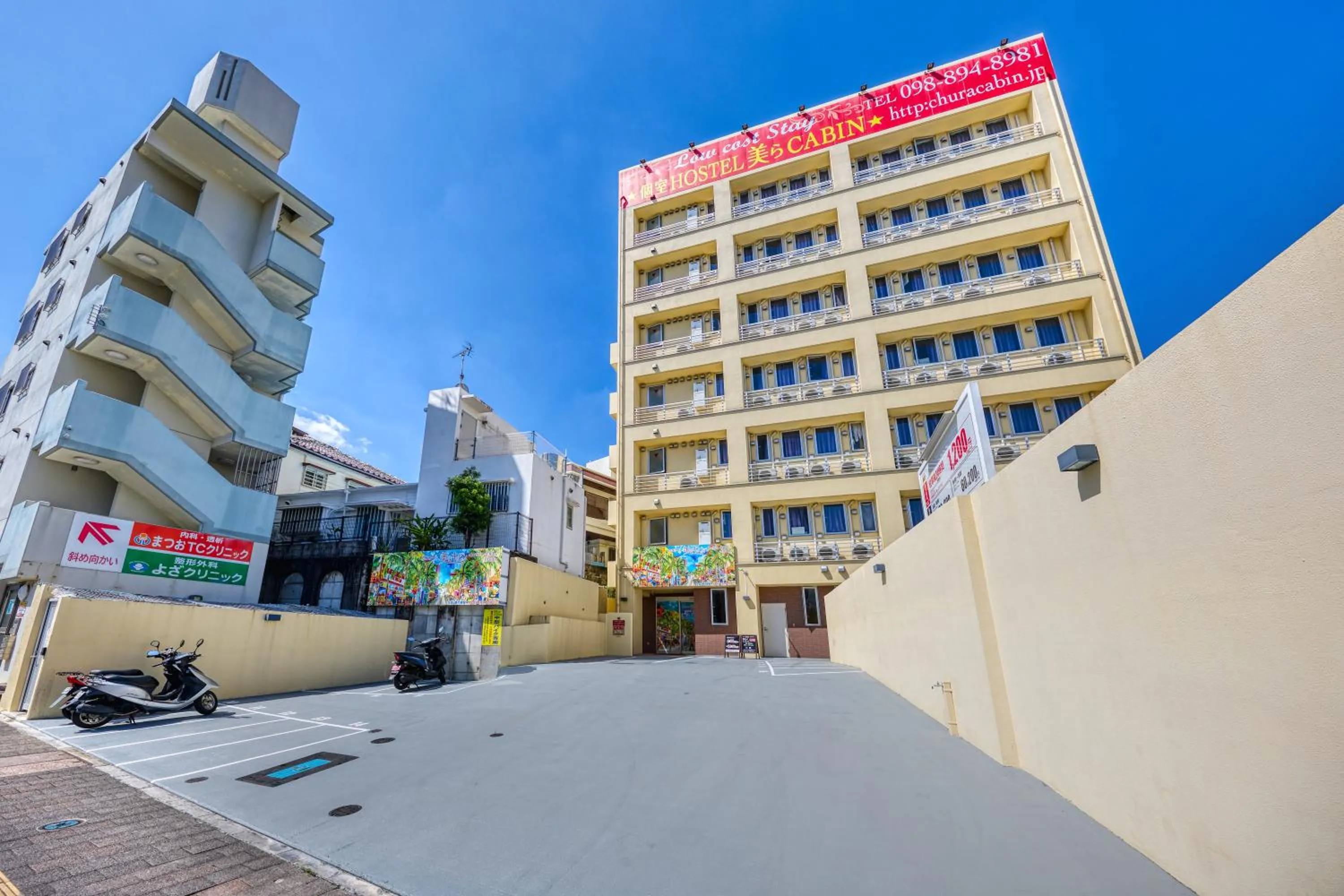 Property building in Chura Cabin Kokusai-Dori