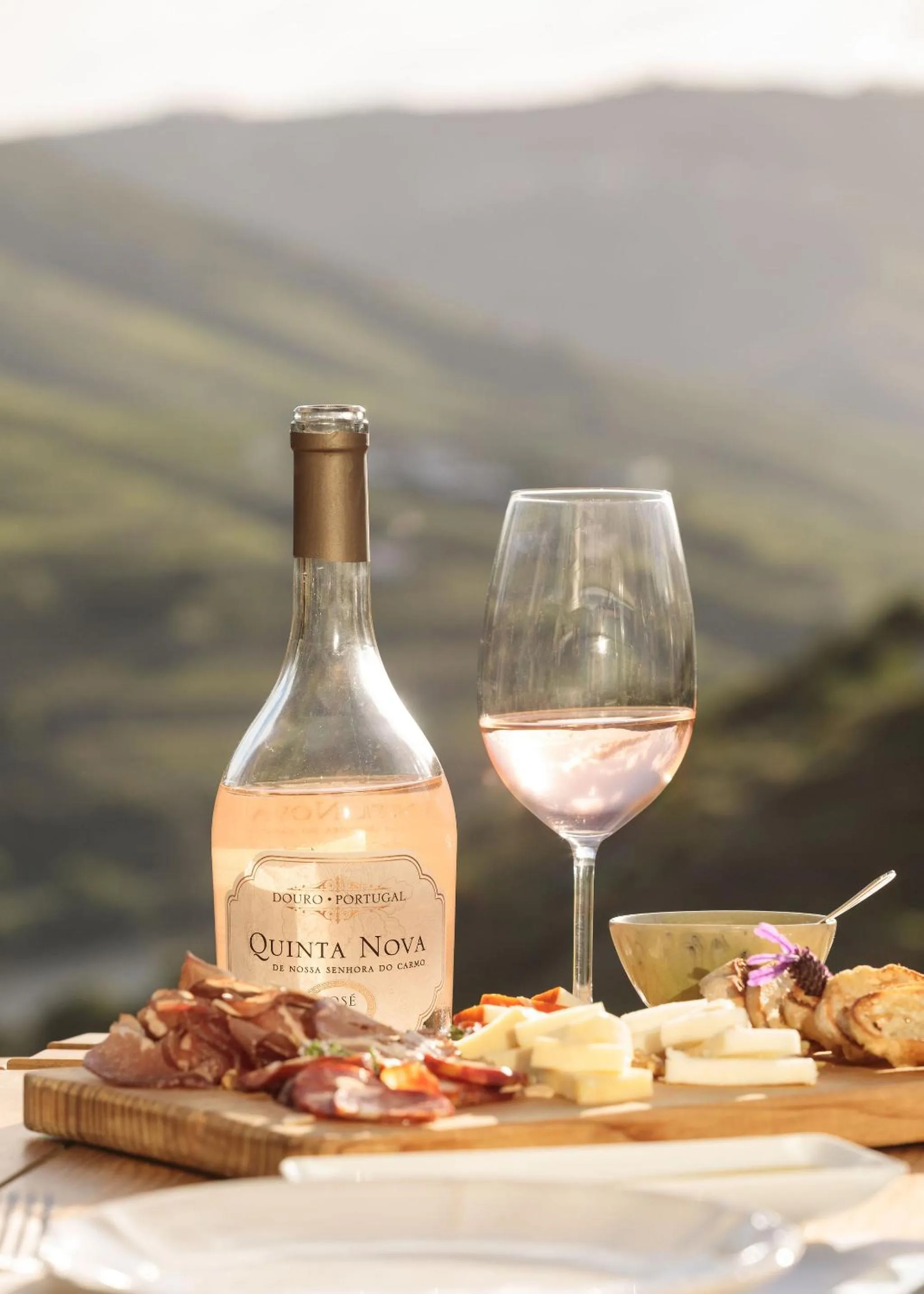 Food and drinks in Quinta Nova Winery House - Relais & Châteaux