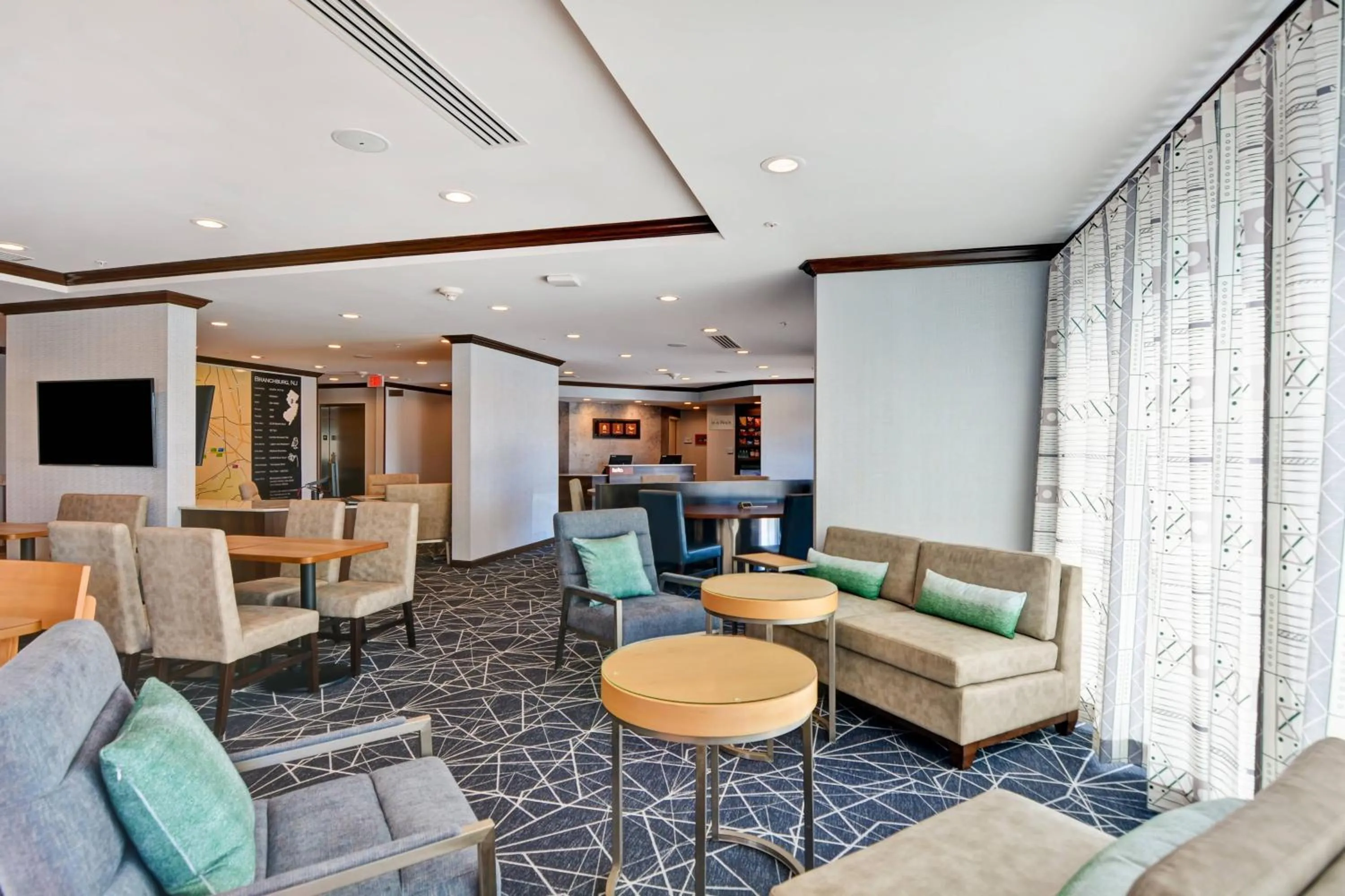 Lobby or reception in TownePlace Suites by Marriott Bridgewater Branchburg
