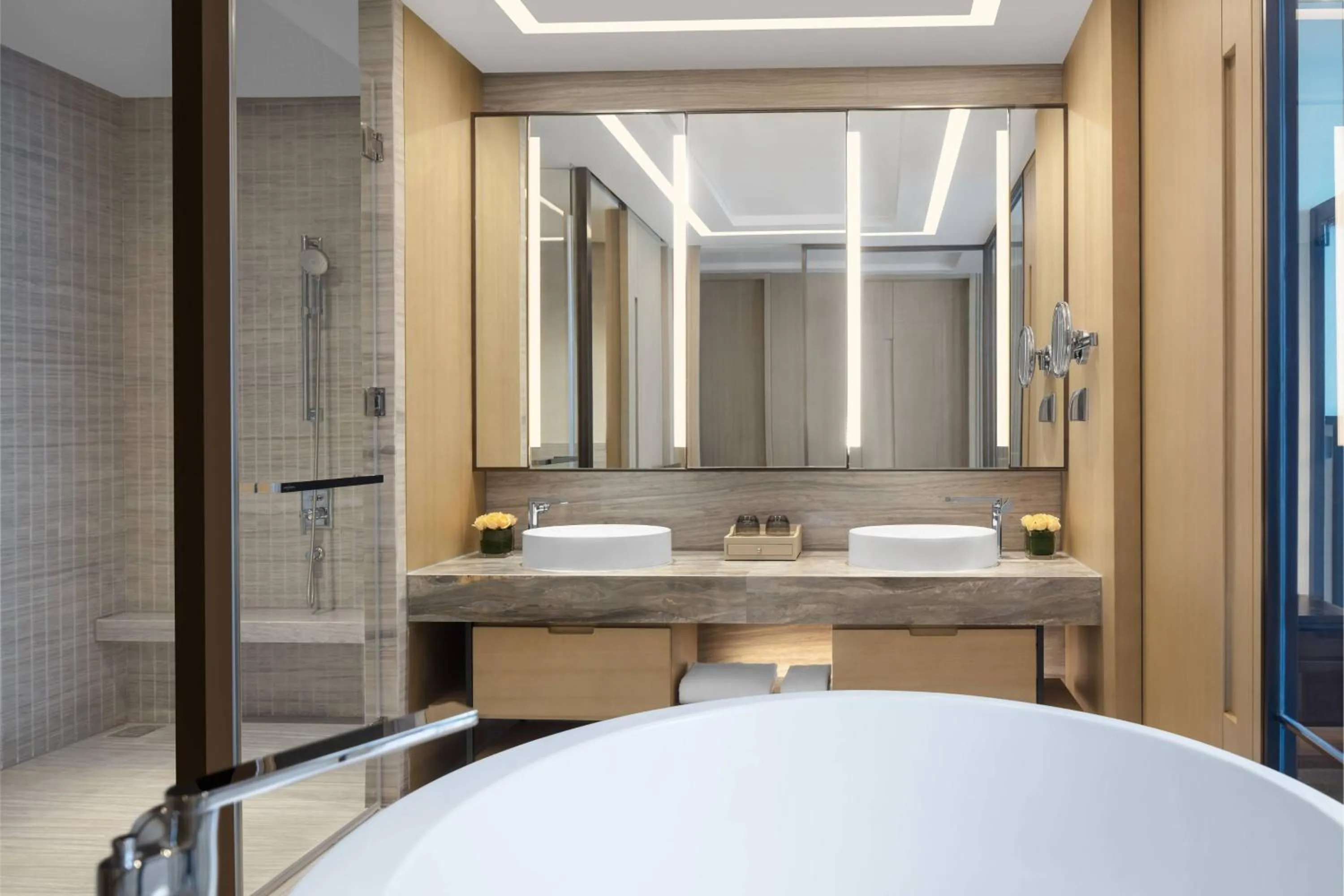 Bathroom in Courtyard by Marriott Jiangsu Taizhou