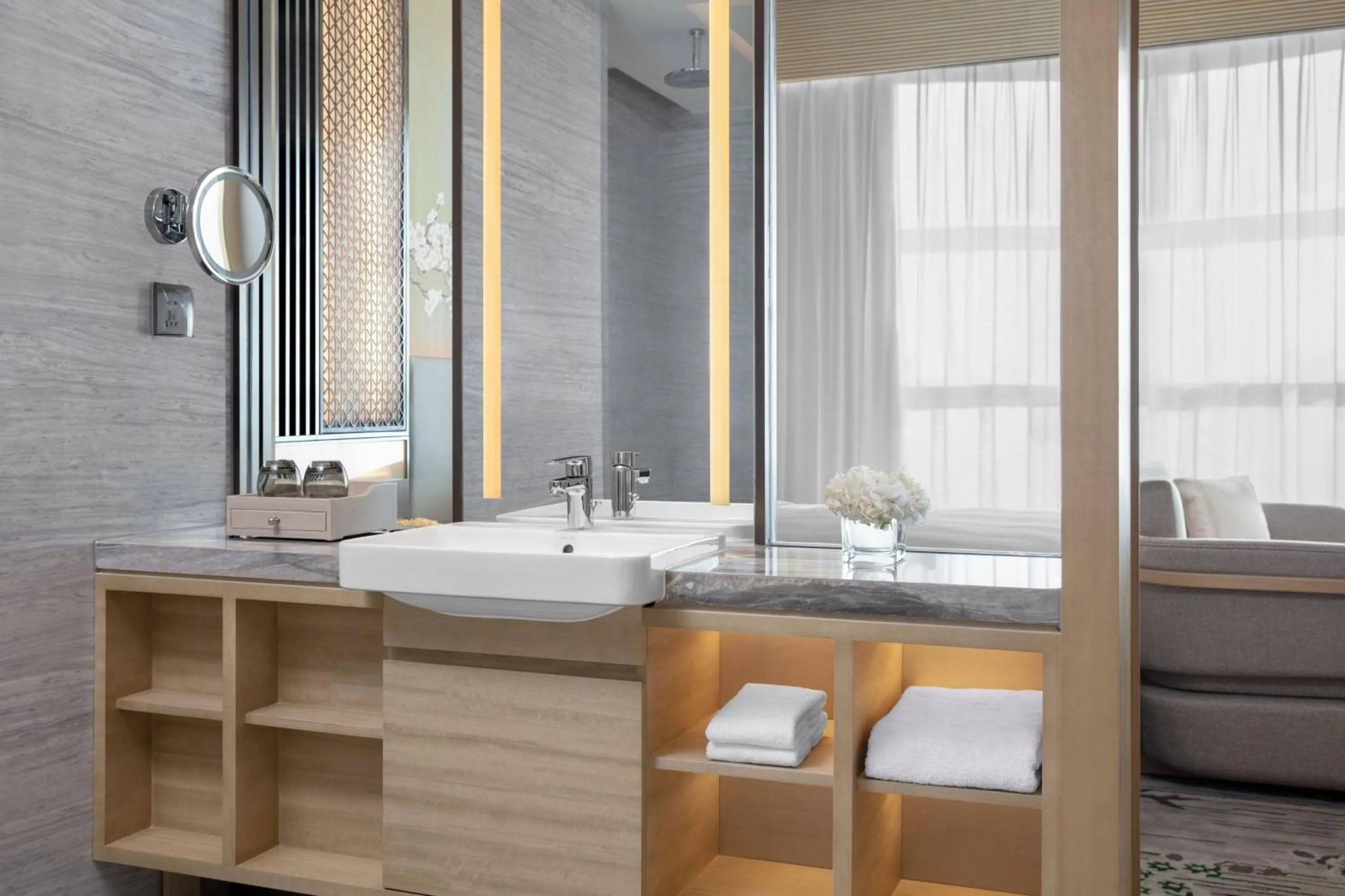 Bathroom in Courtyard by Marriott Jiangsu Taizhou