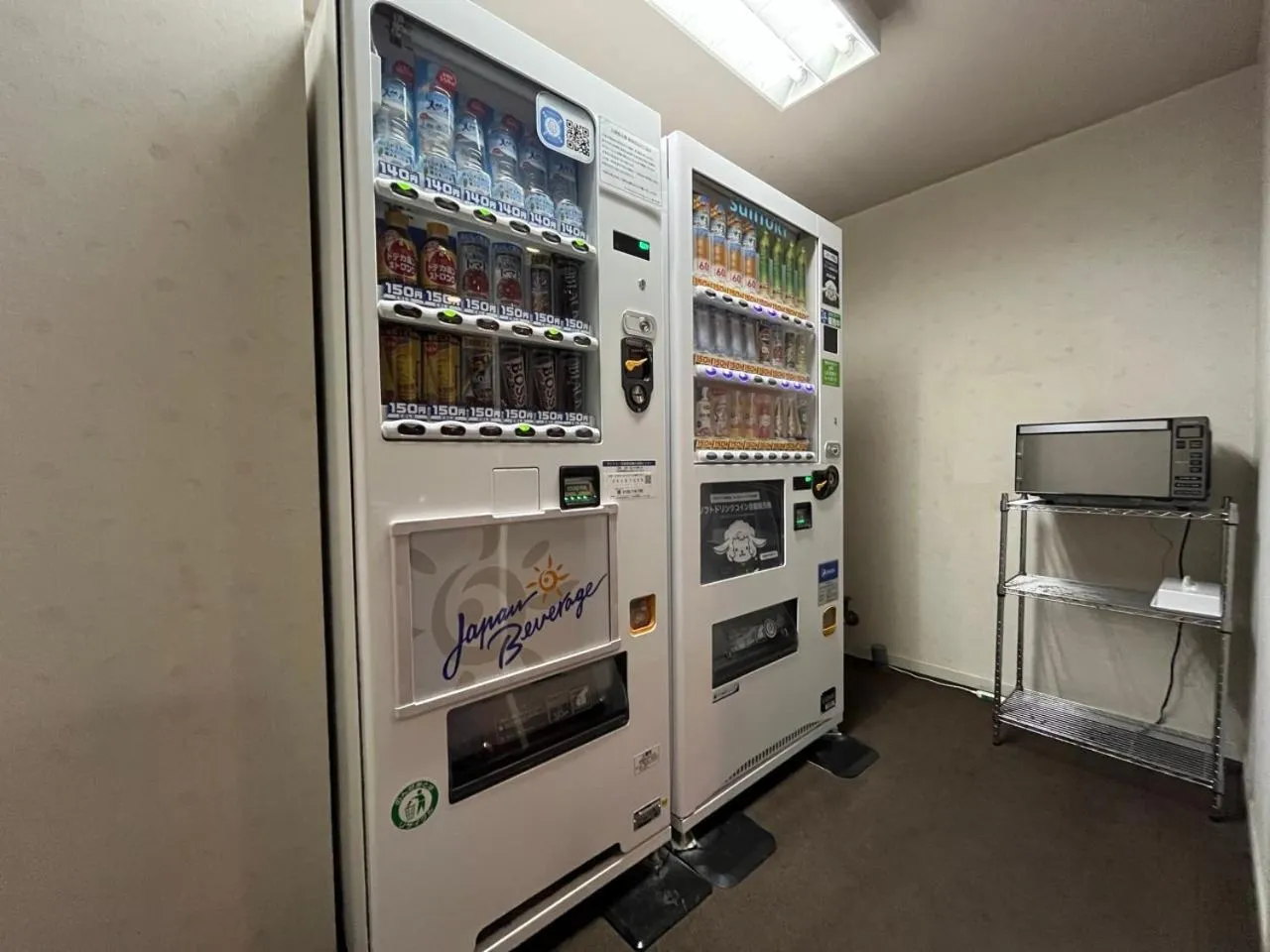 vending machine in Hotel Route-Inn Seibu Chichibu Ekimae