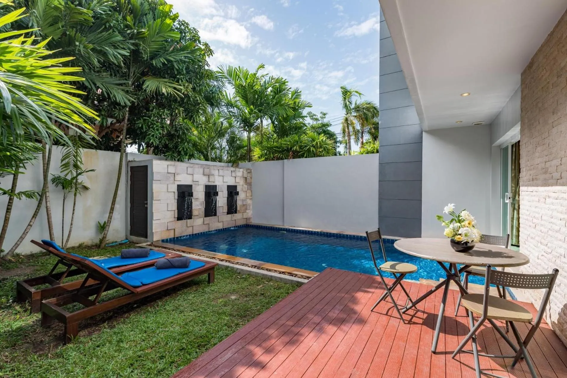 Floor plan in Trixie Town House 2 With Private Pool