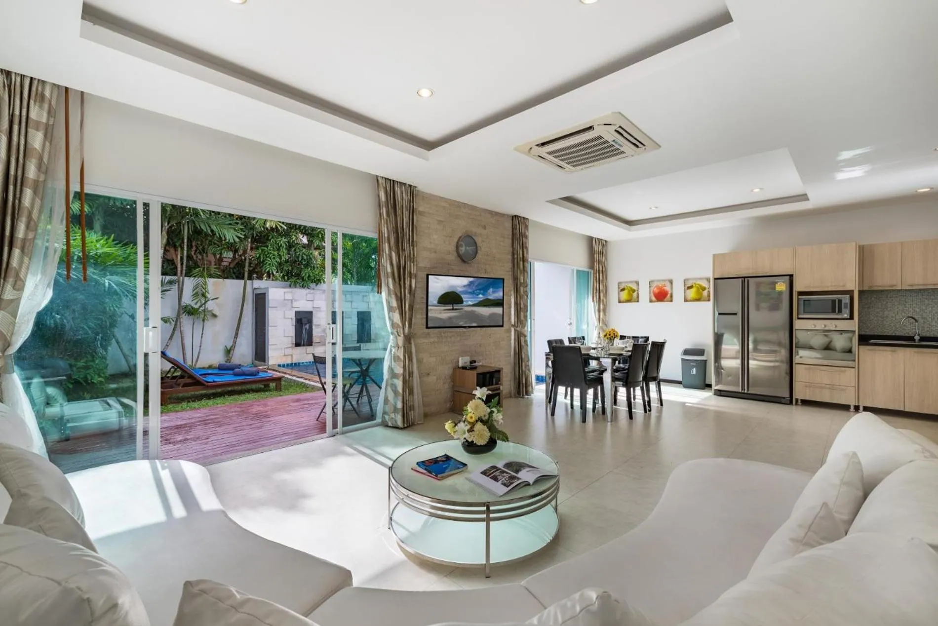 Floor plan in Trixie Town House 2 With Private Pool