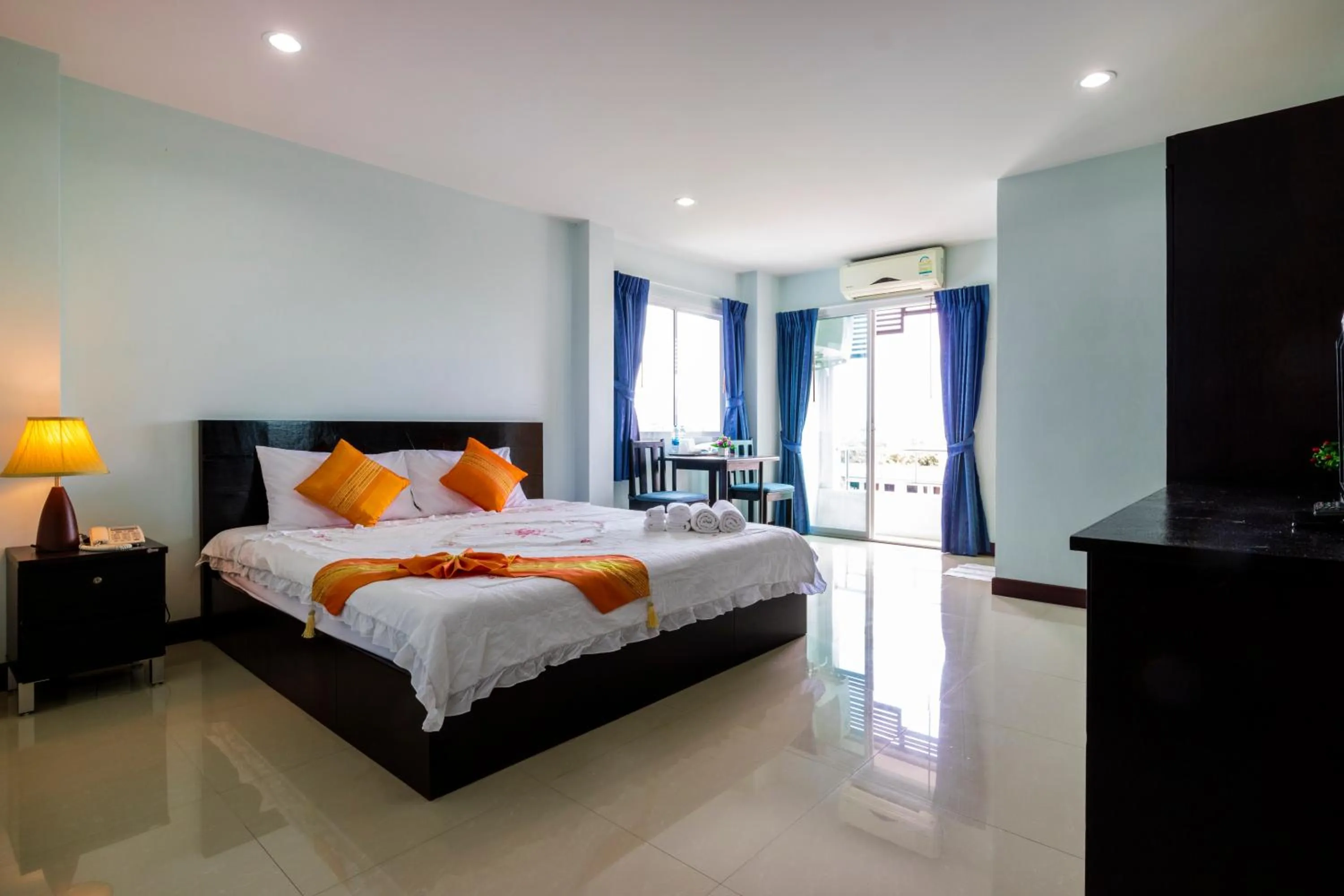 Bed in Raya Rawai Place