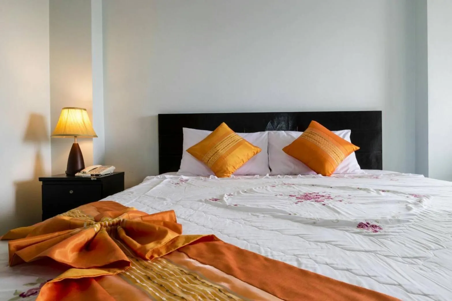 Bed in Raya Rawai Place