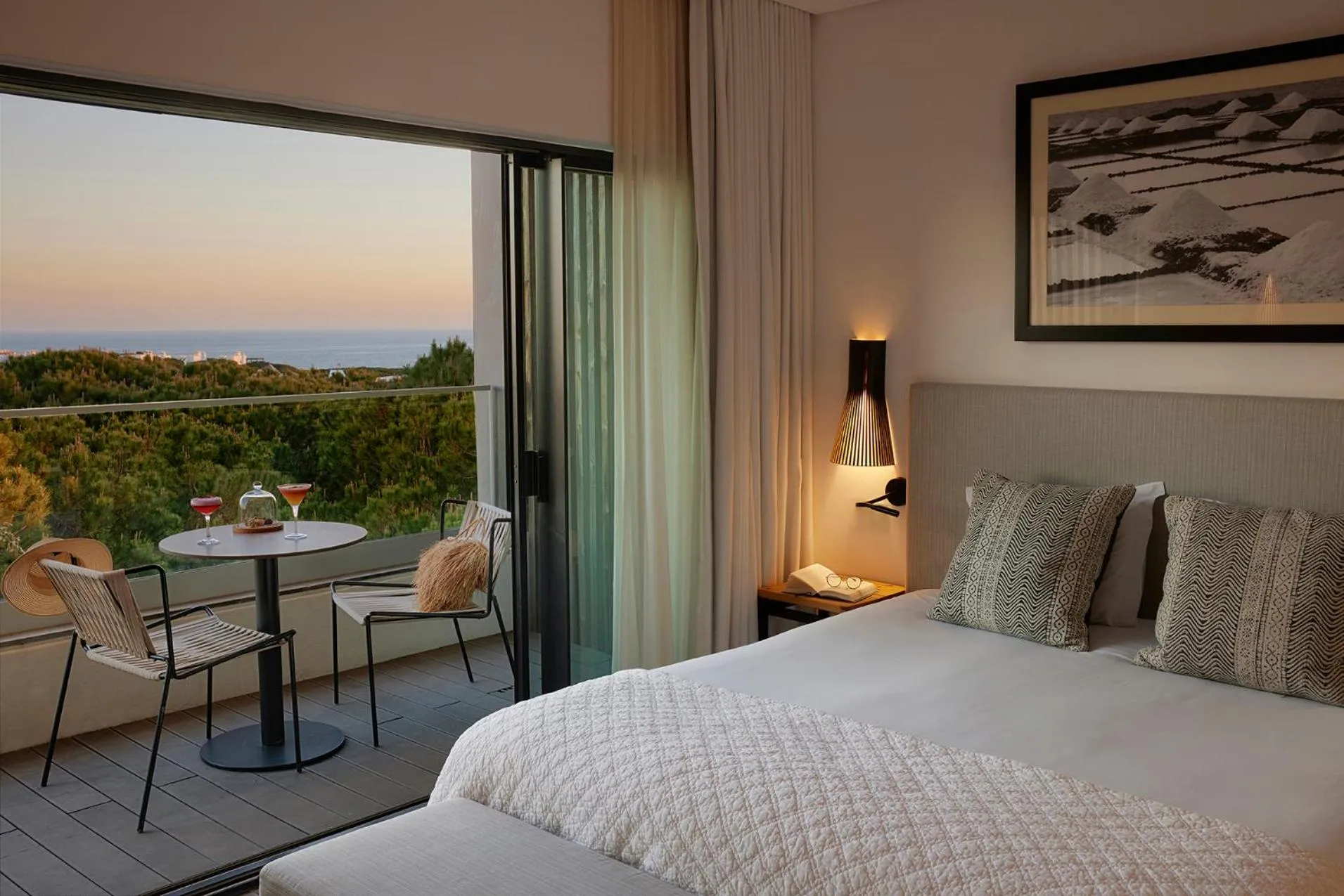 Bedroom, Bed in Octant Praia Verde