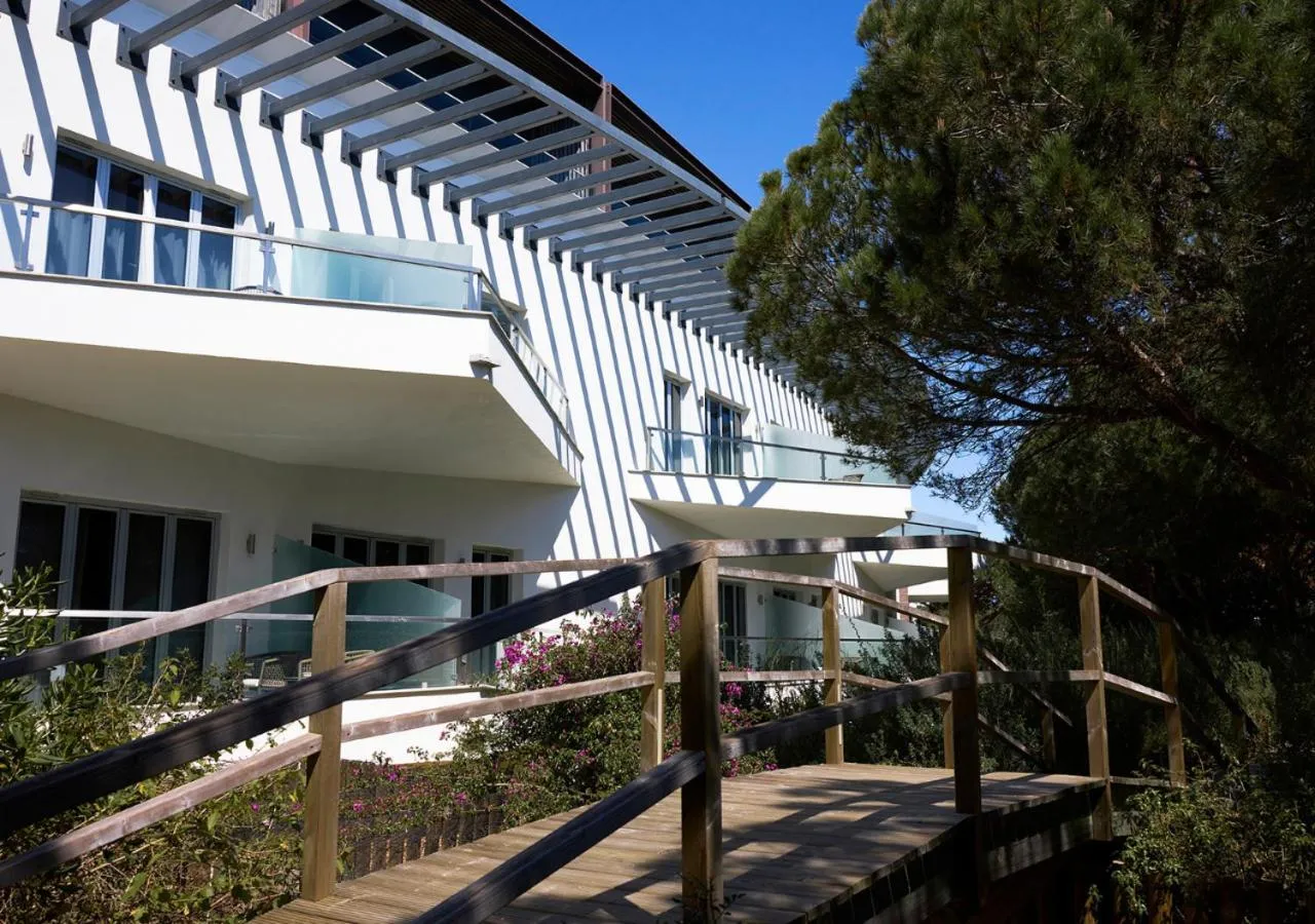 Property building in Octant Praia Verde