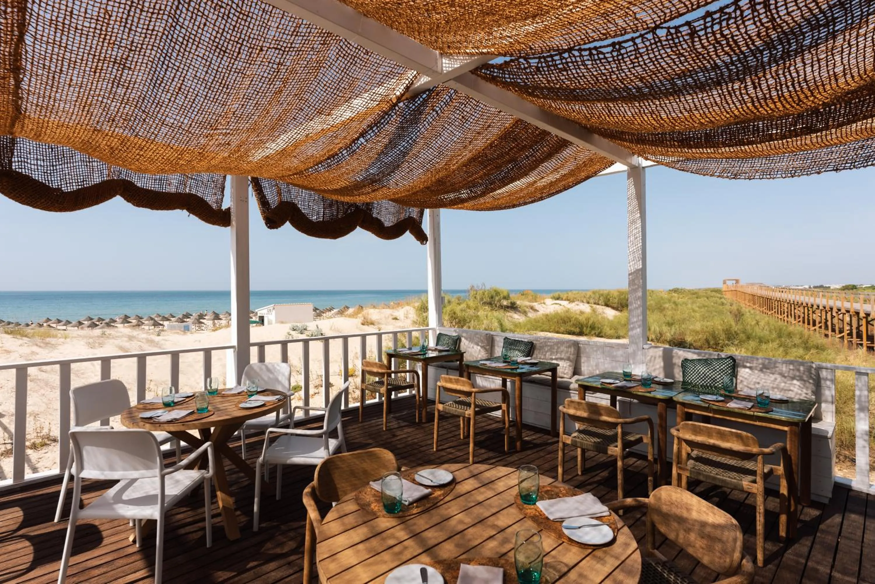 Restaurant/places to eat in Octant Praia Verde
