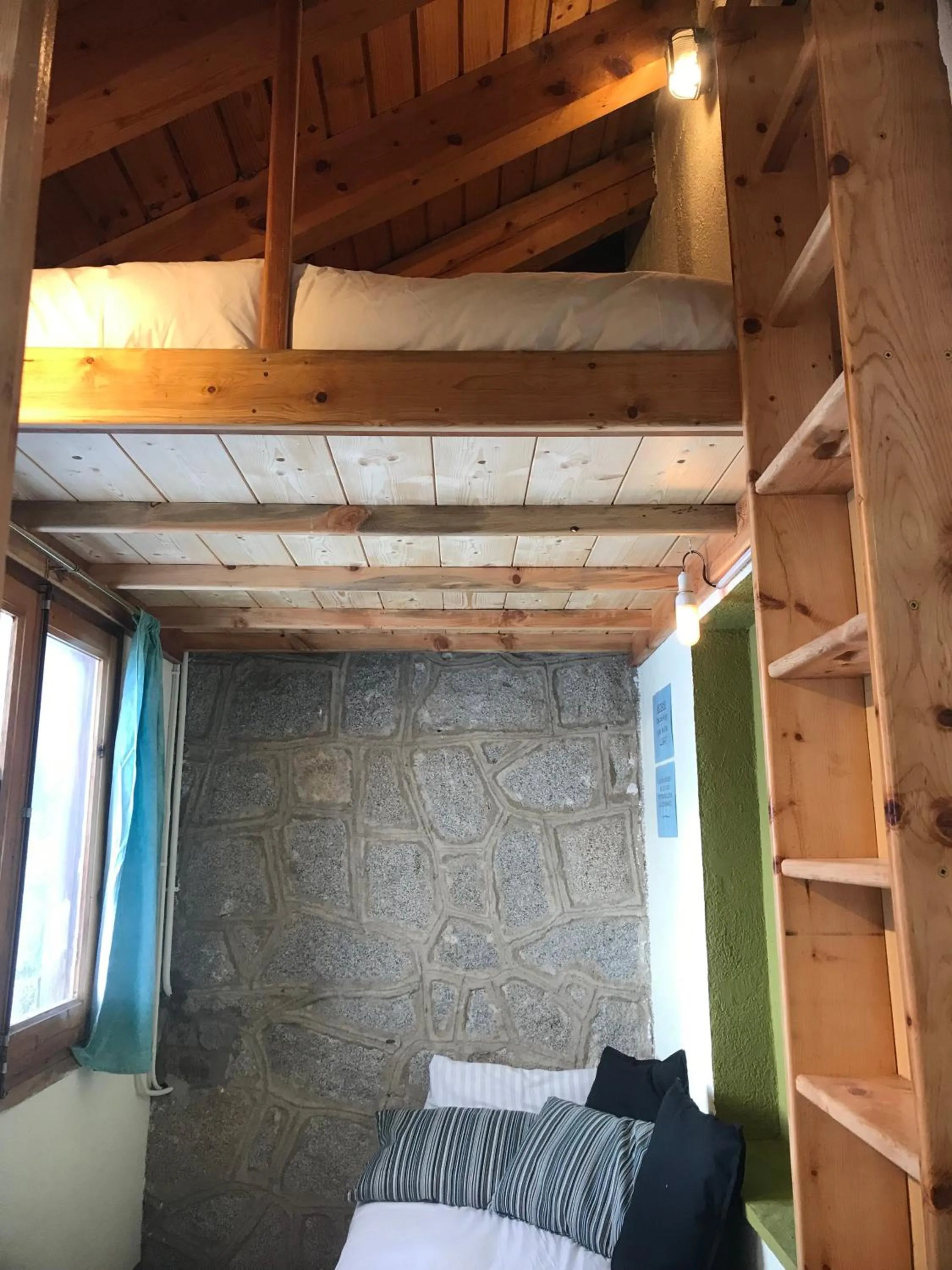 Photo of the whole room, Bed in Refugi Cap del Rec