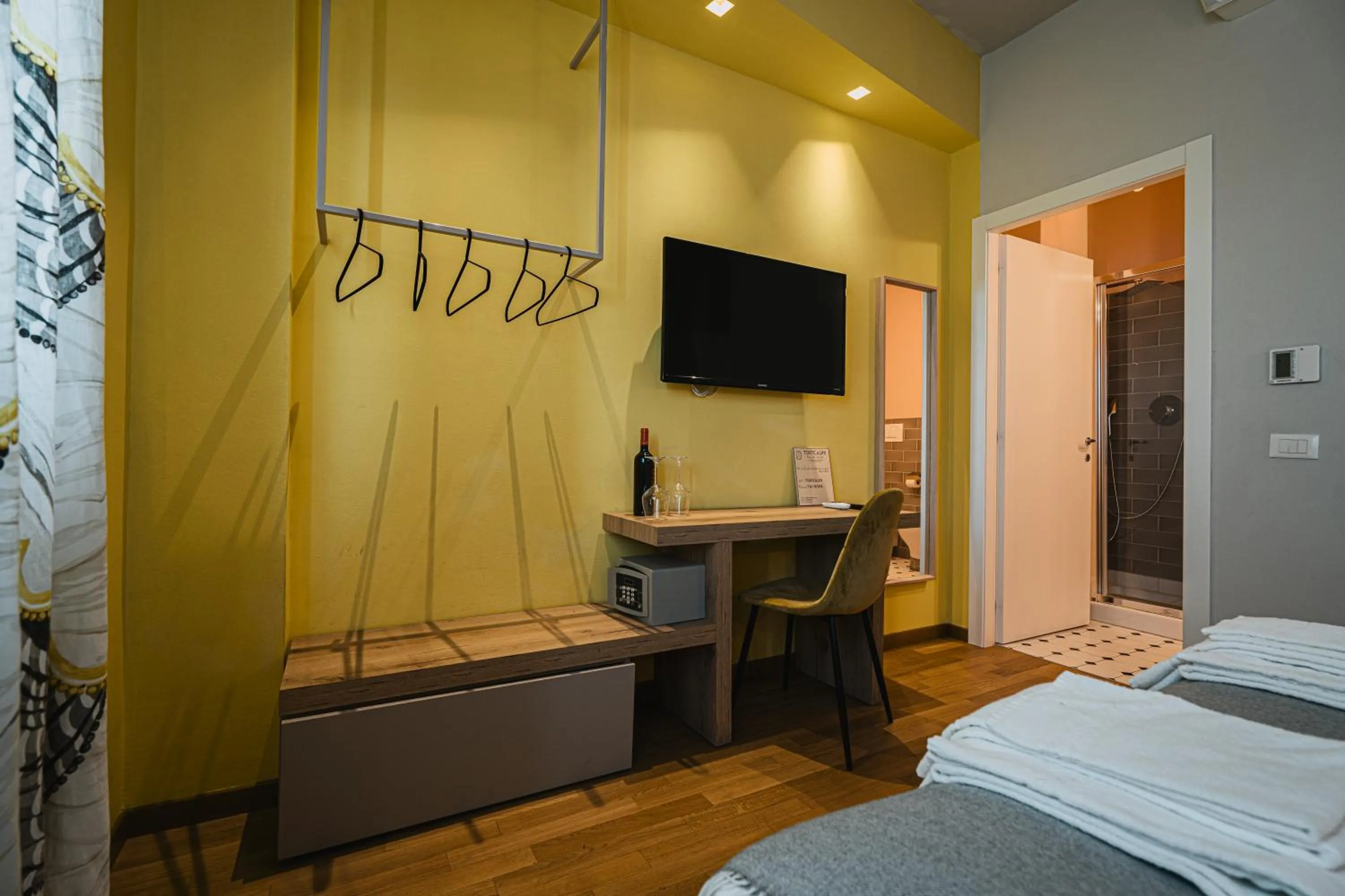 Bedroom, Bed in TORTE & LINI