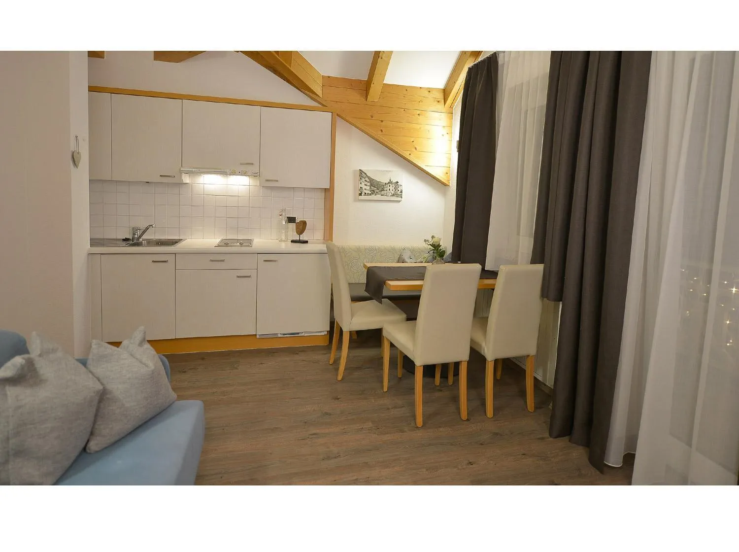 Kitchen or kitchenette in Apparthotel Central