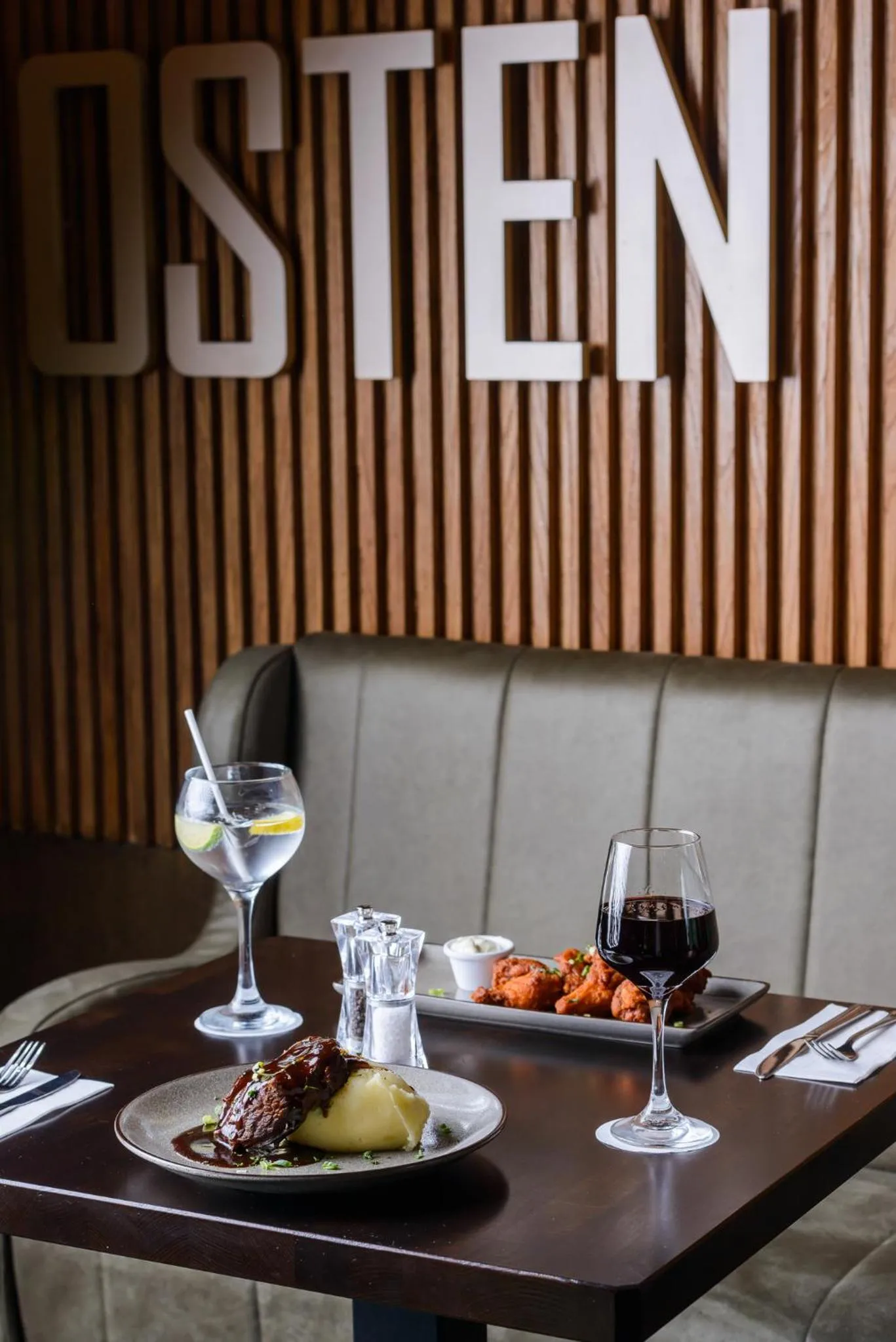 Dinner in Glashaus Hotel