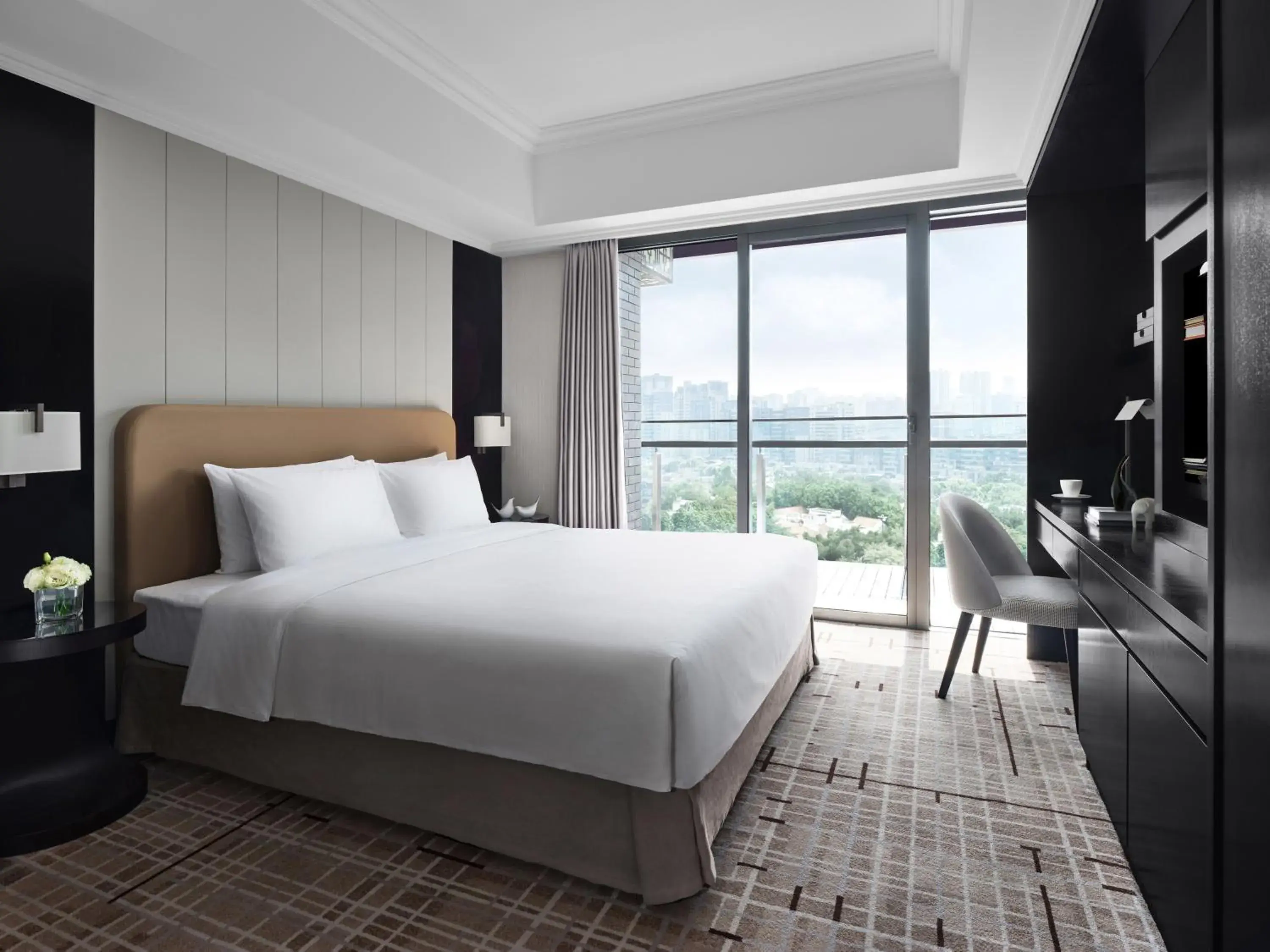 Photo of the whole room, Bed in Cordis, Foshan, Lingnan Tiandi - Free Shuttle Bus to Canton Fair Photo of the whole room, Bed in Cordis, Foshan, Lingnan Tiandi - Free Shuttle Bus to Canton Fair