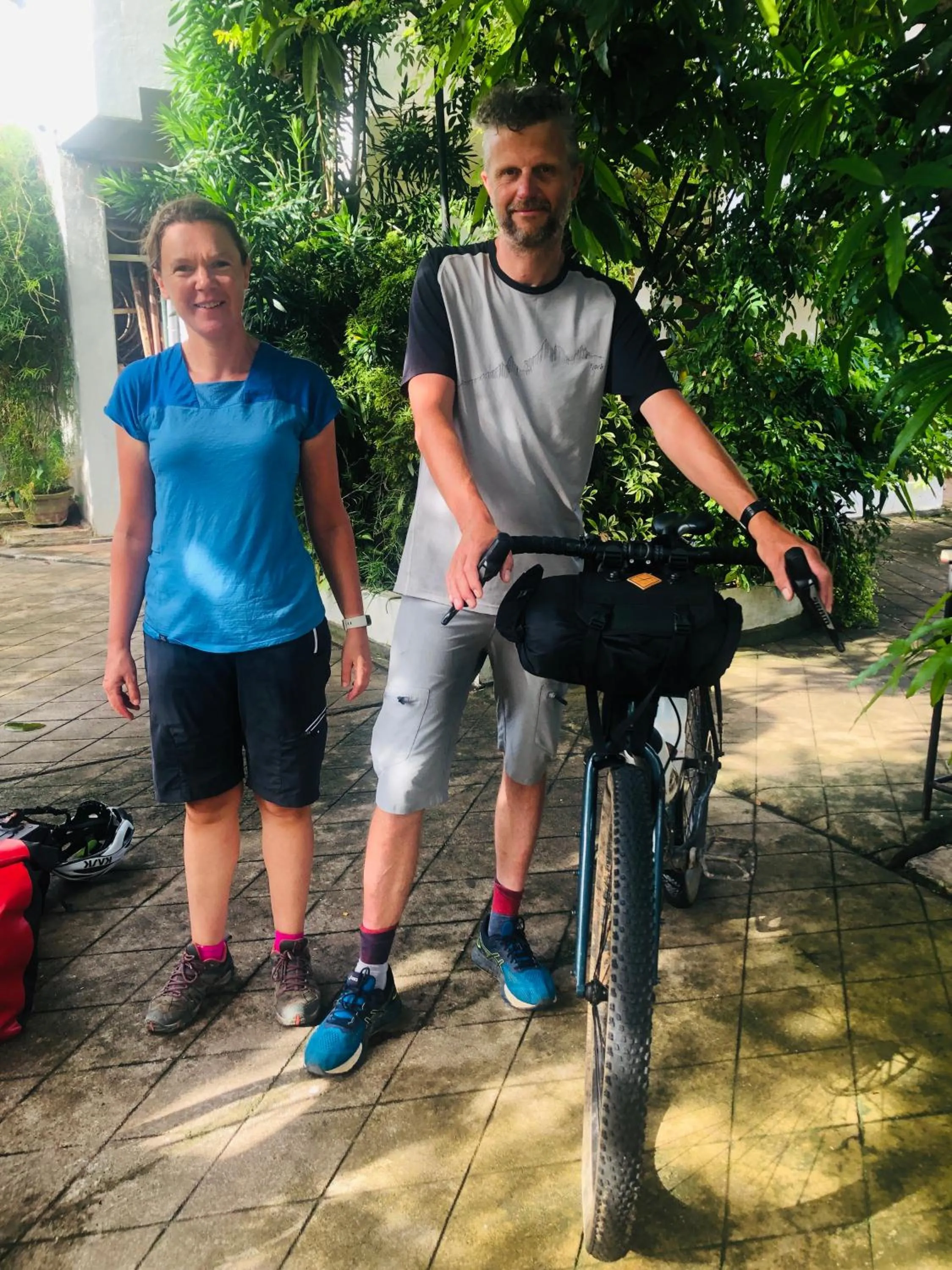 Property building in Hotel Hemadan