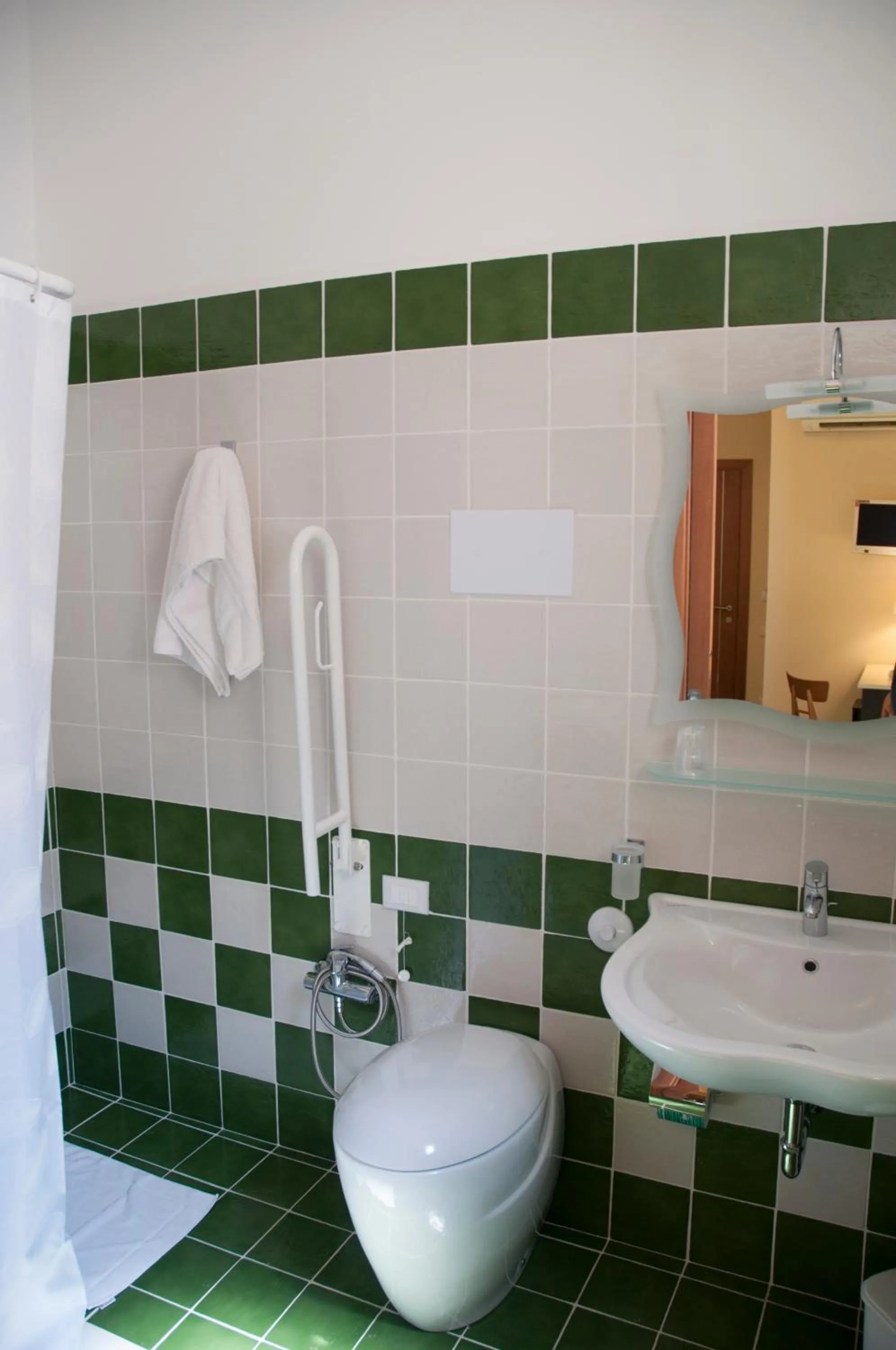 Bathroom in Hotel Riva Del Sole