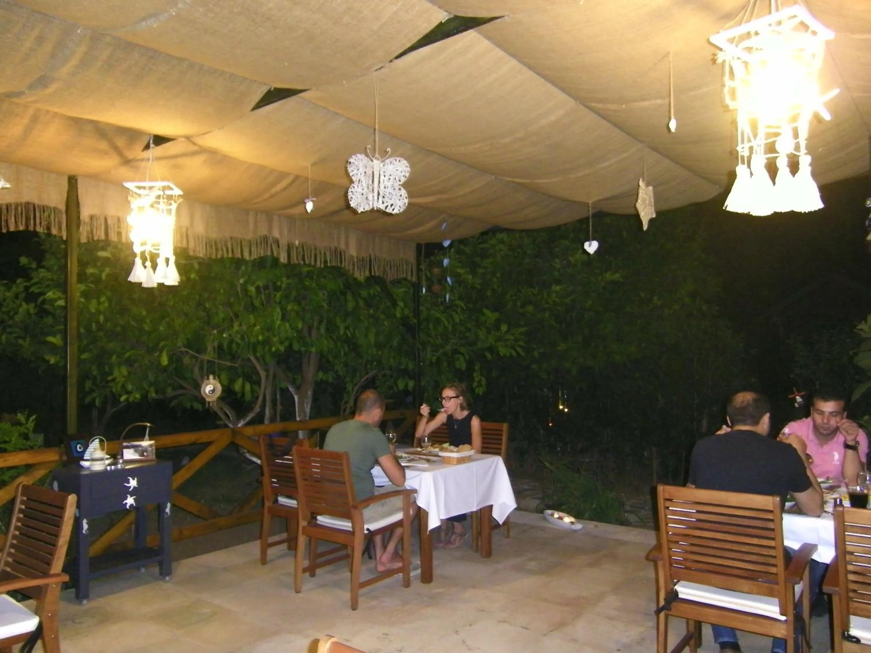 Restaurant/places to eat in Portalimo Lodge Hotel - Adult Only +12