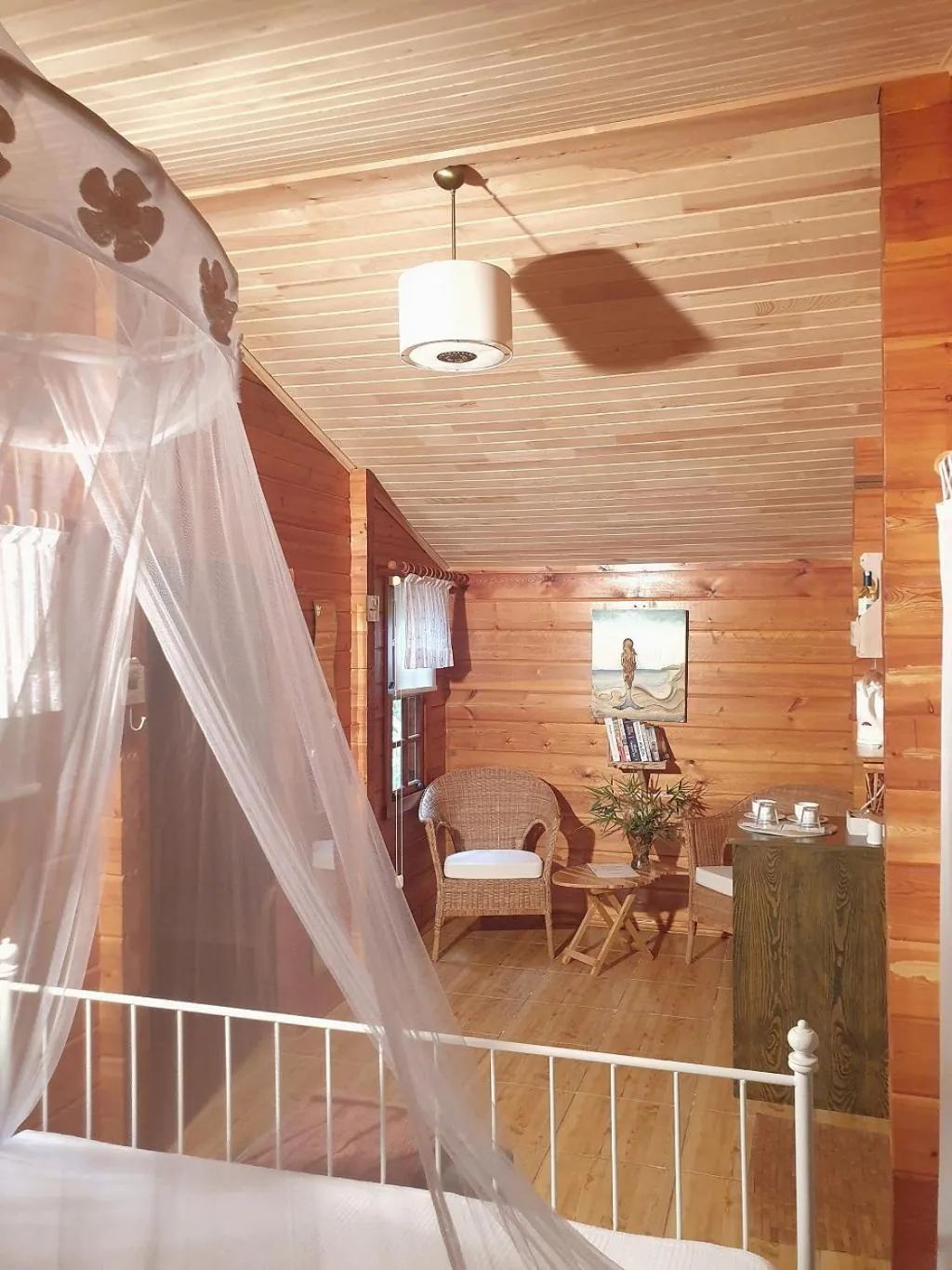 Bed in Portalimo Lodge Hotel - Adult Only +12