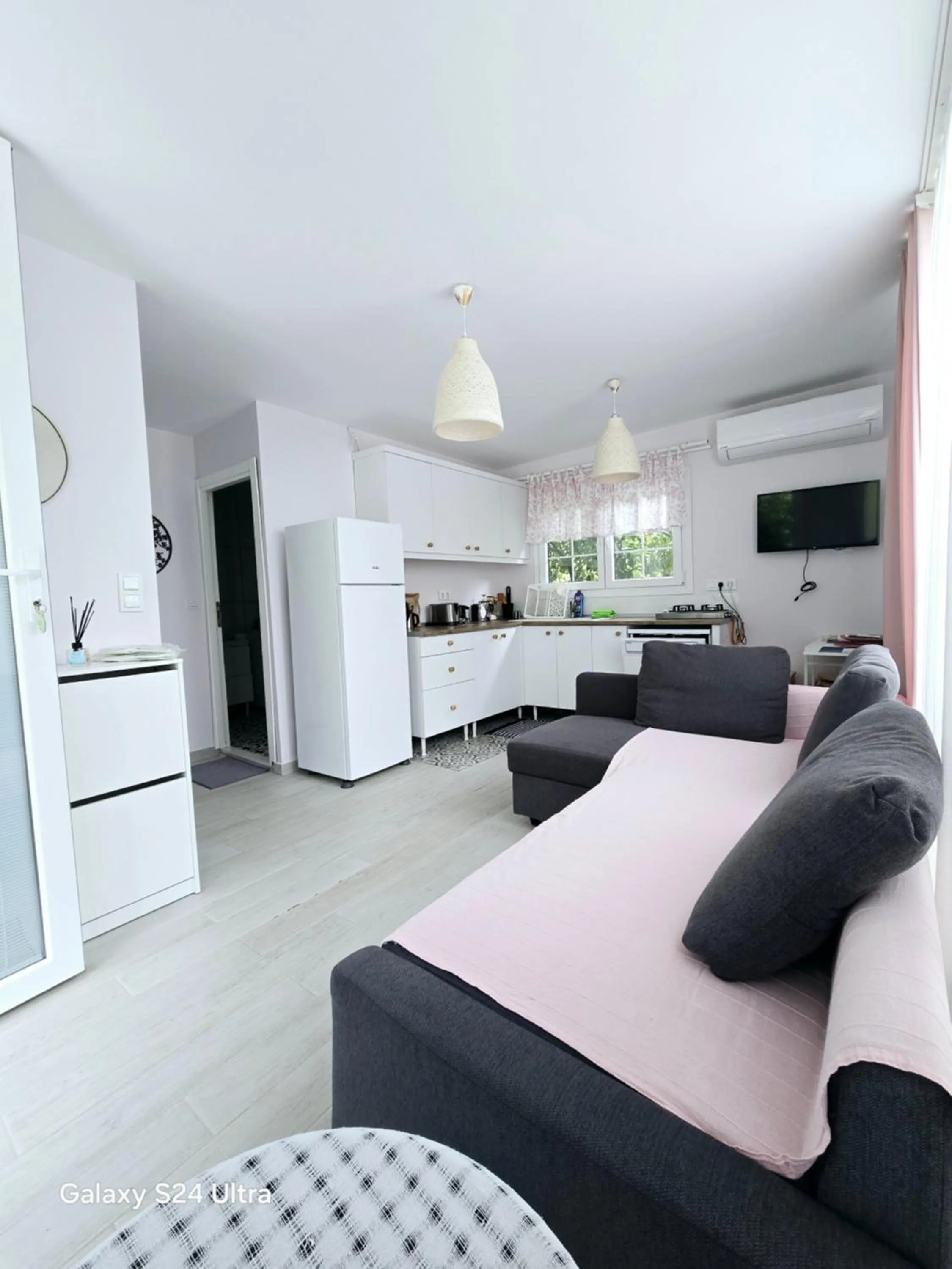 TV and multimedia in Portalimo Lodge Hotel - Adult Only +12