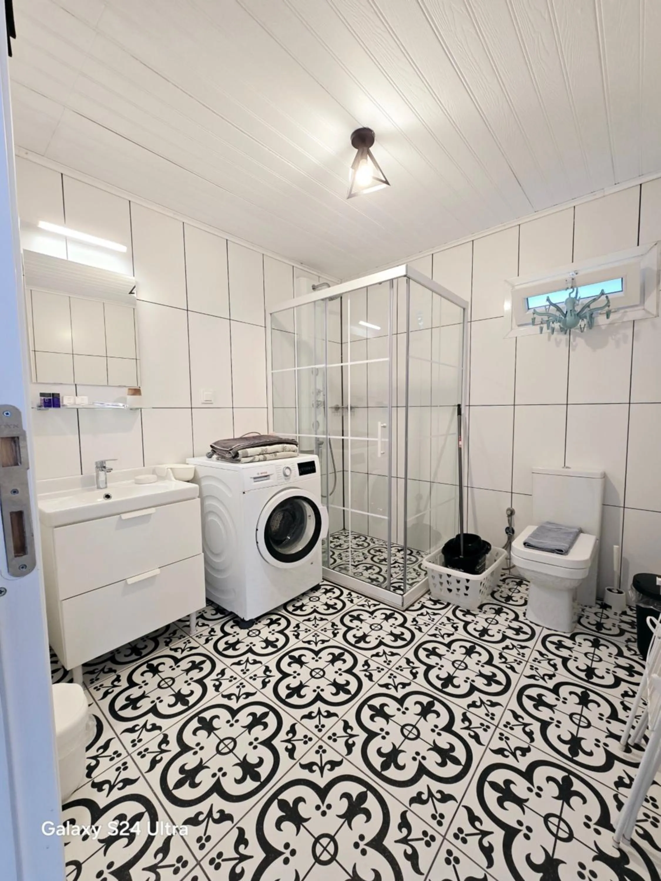 Shower in Portalimo Lodge Hotel - Adult Only +12