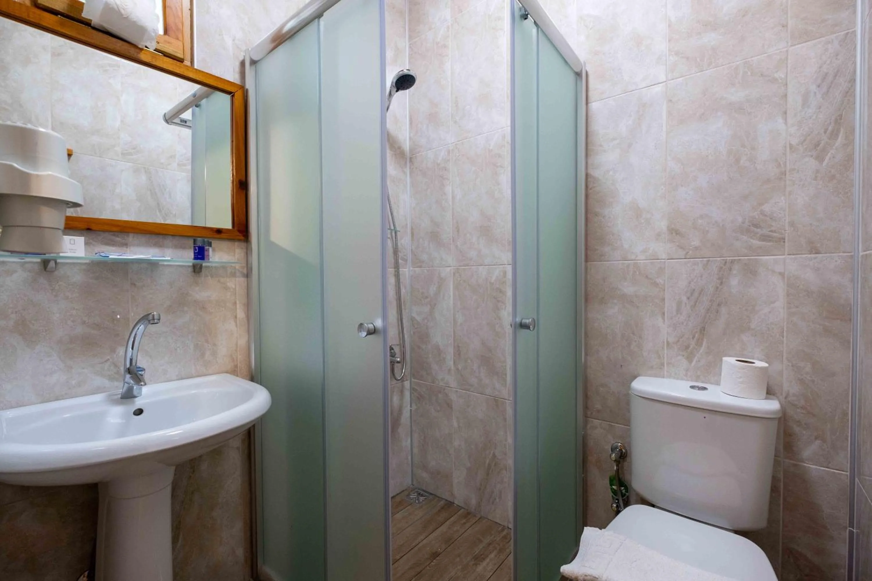 Bathroom in Portalimo Lodge Hotel - Adult Only +12